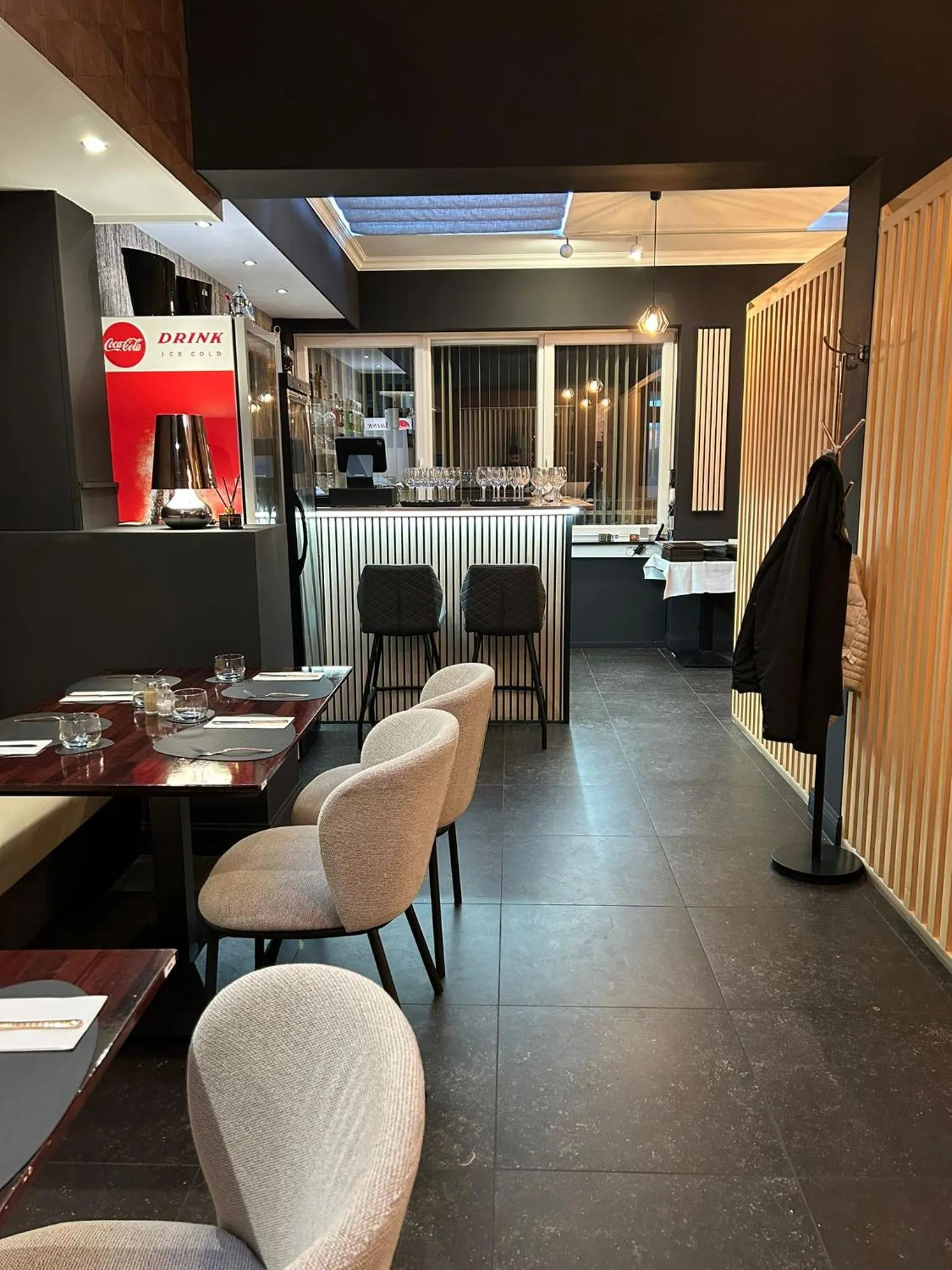 Restaurant/places to eat in Hotel Taormina Brussels Airport