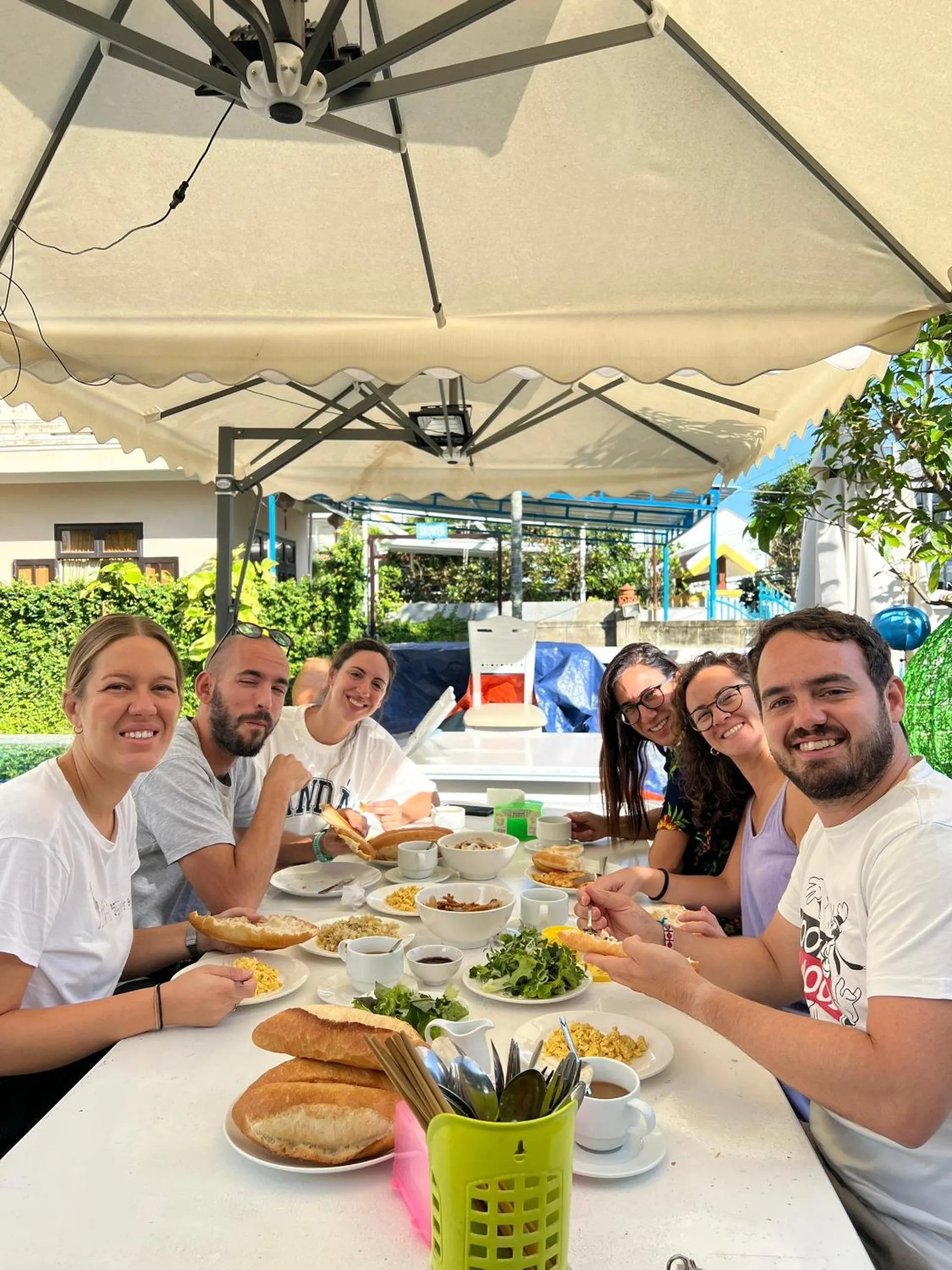Food and drinks in Relax Garden Boutique Villa Hoi An