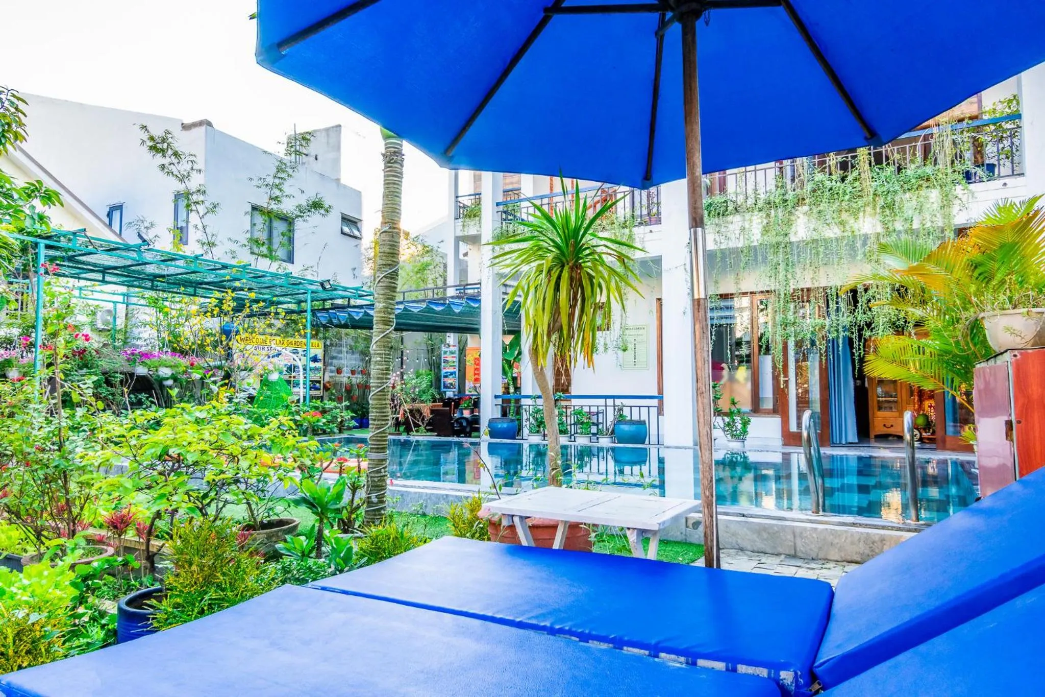 Swimming pool in Relax Garden Boutique Villa Hoi An