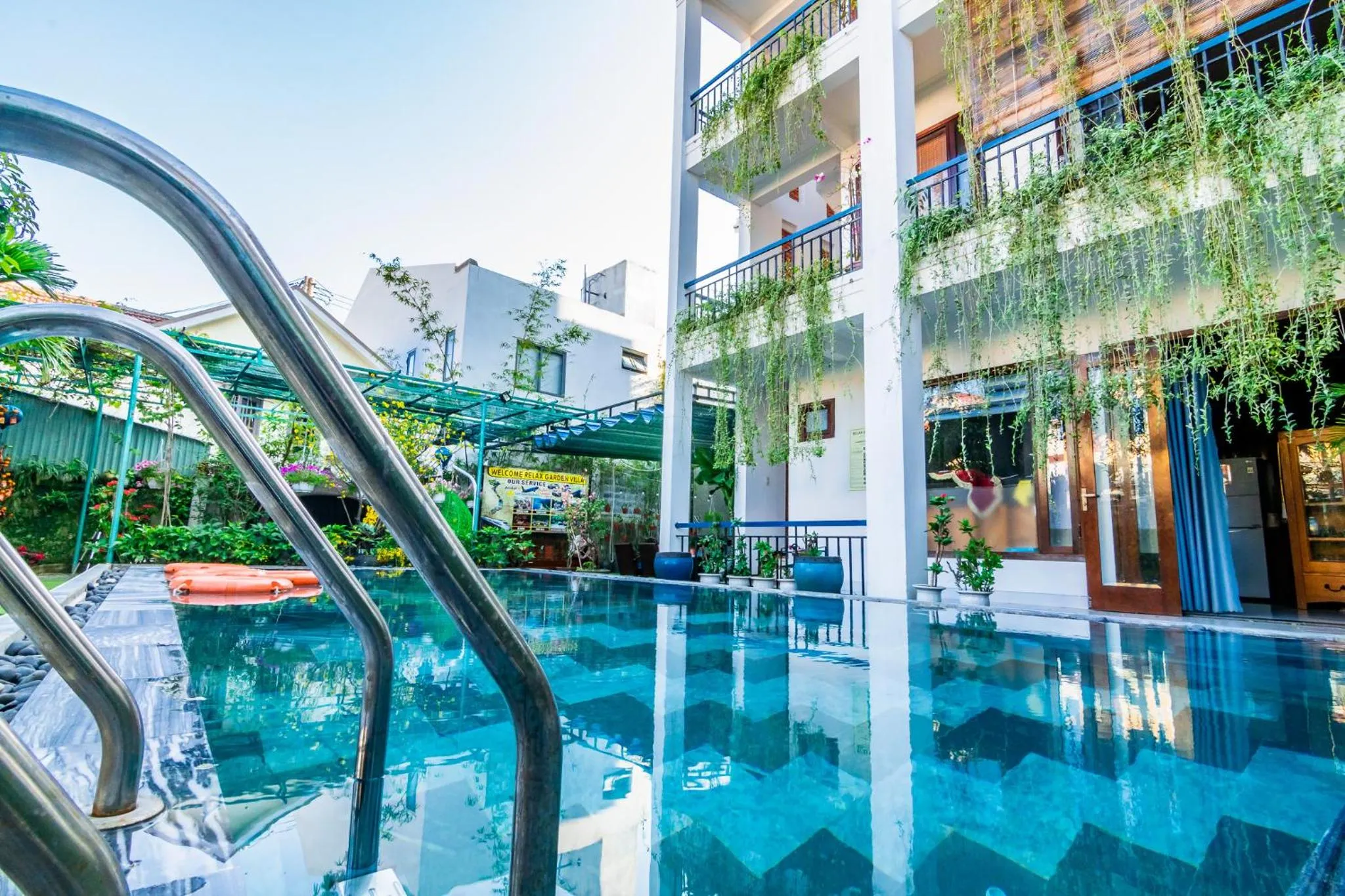 Swimming pool in Relax Garden Boutique Villa Hoi An