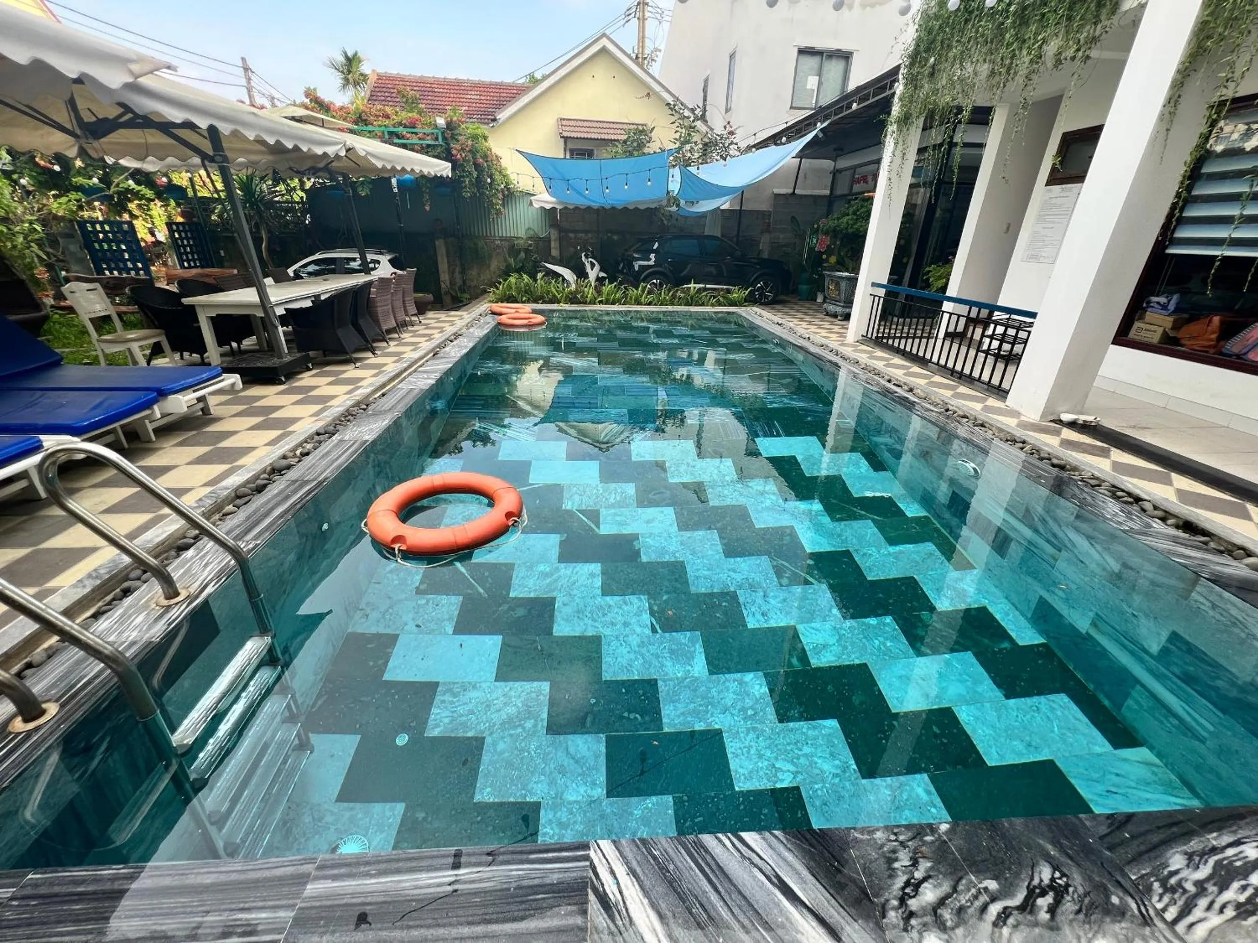 Swimming pool in Relax Garden Boutique Villa Hoi An