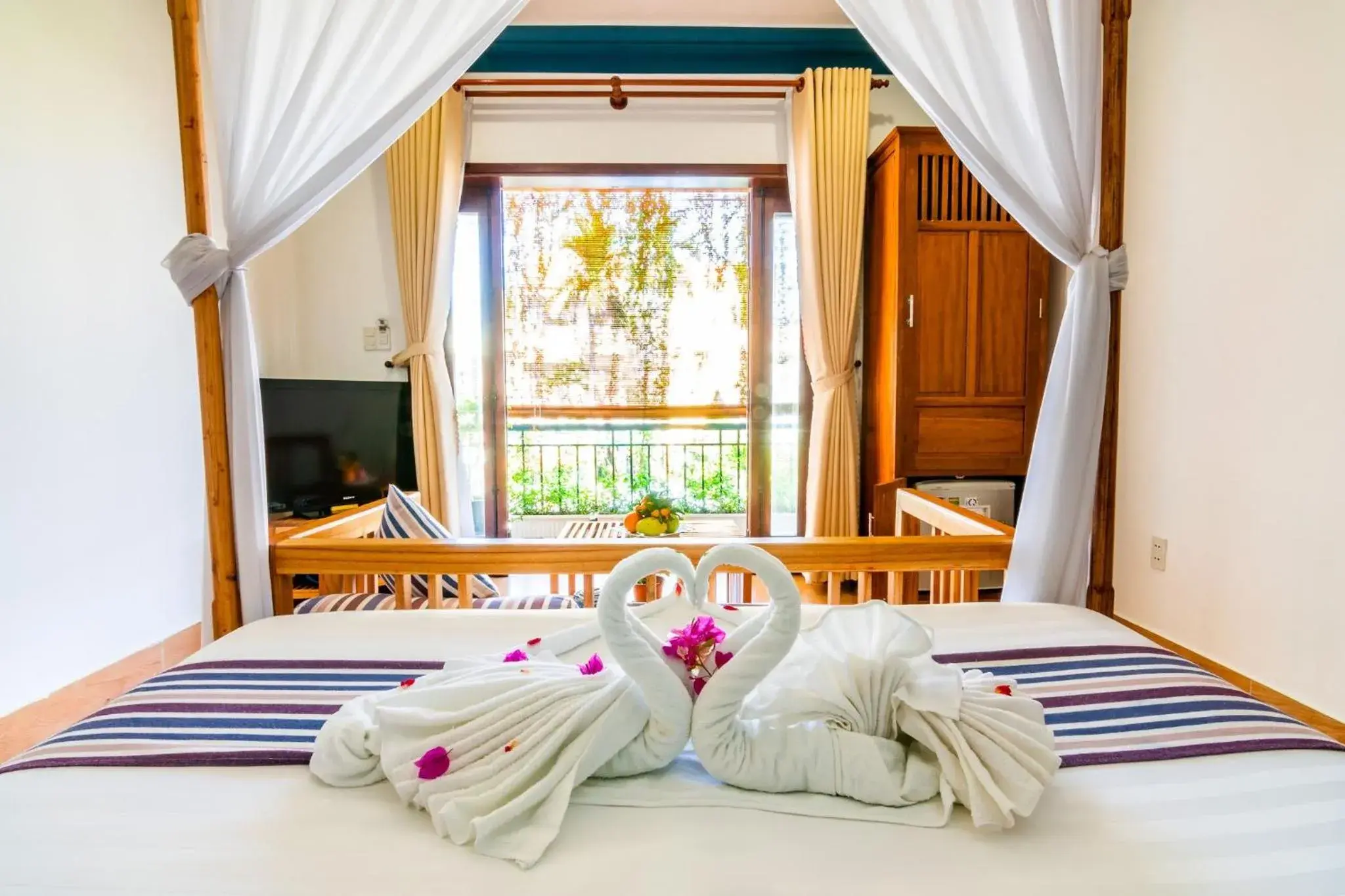 Double Room with Pool View in Relax Garden Boutique Villa Hoi An Double Room with Pool View in Relax Garden Boutique Villa Hoi An