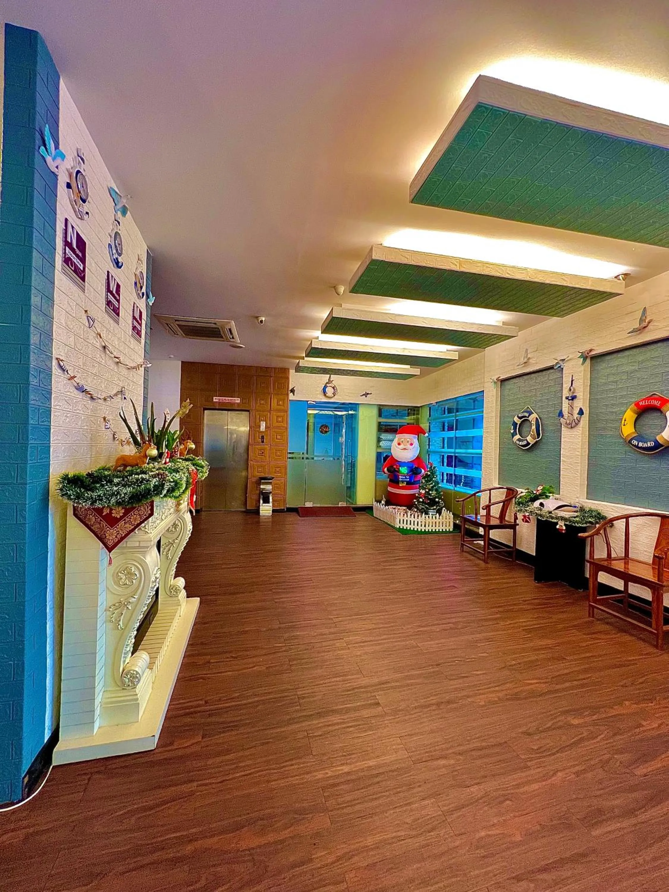 Lobby or reception in New World Express Motel