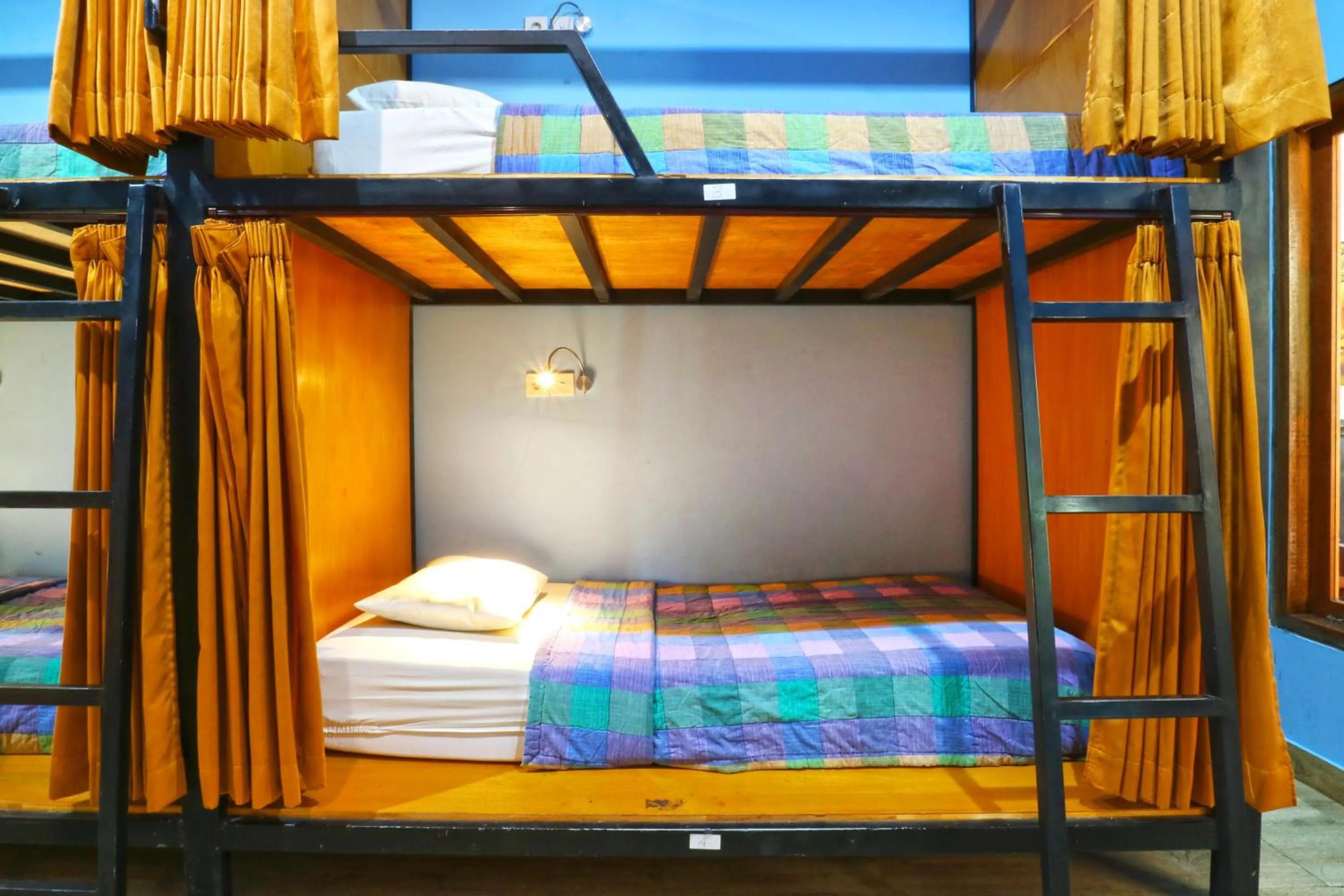 Bedroom, Bed in New Ubud Hostel