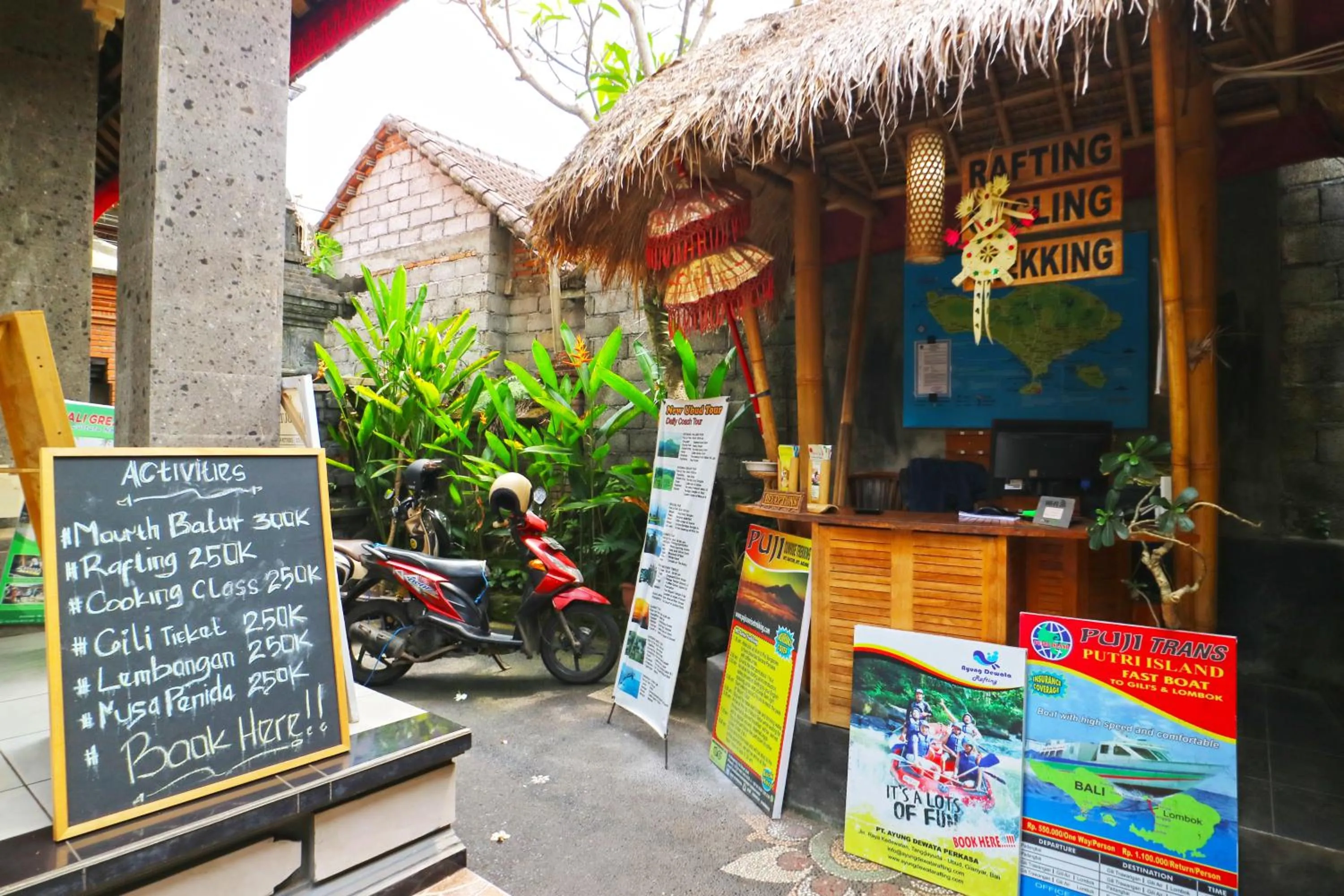 Restaurant/places to eat in New Ubud Hostel