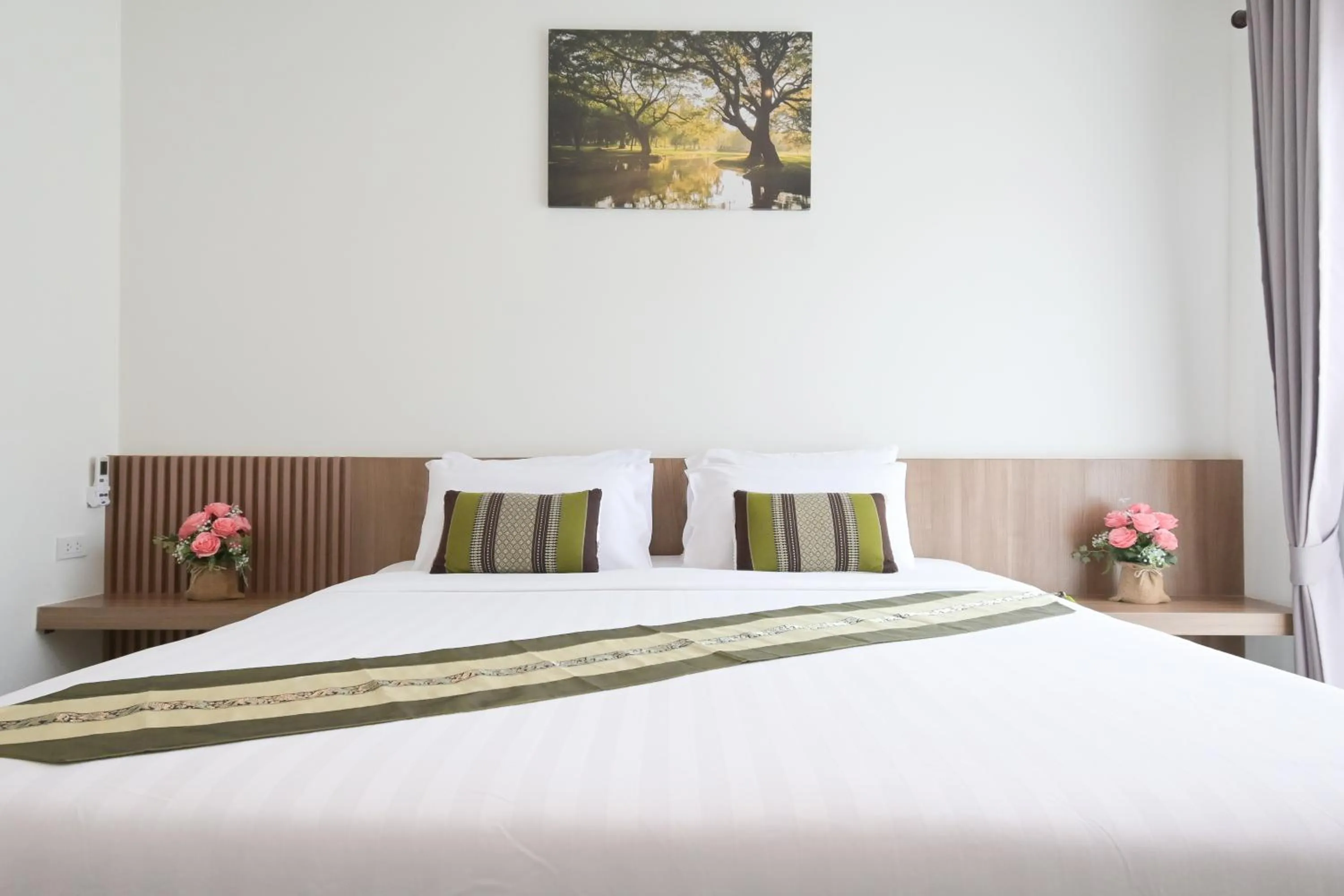 Bedroom, Bed in Baan Kieng Tawan