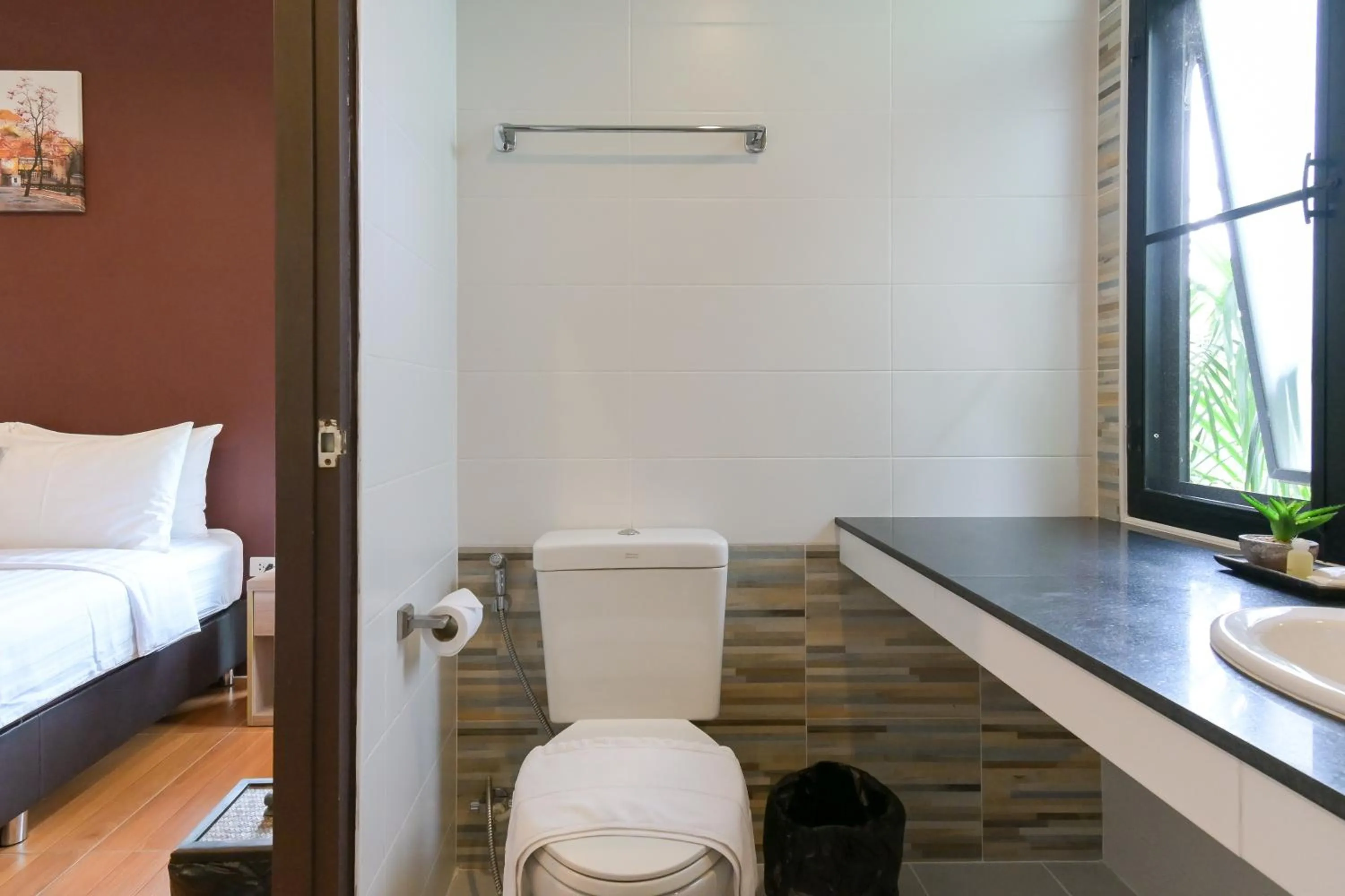 Bathroom, Bed in Baan Kieng Tawan