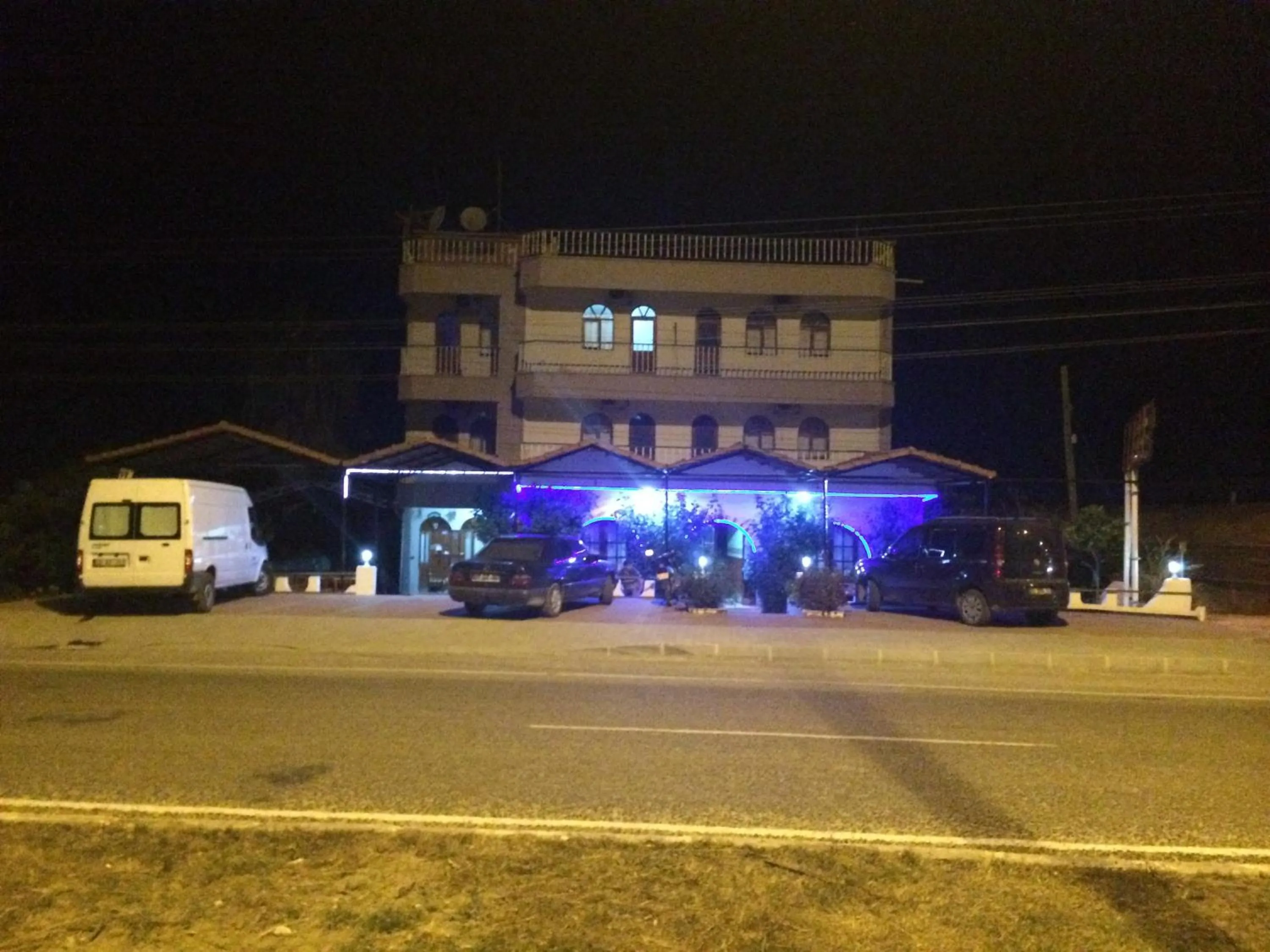 Facade/entrance in Murat Hotel