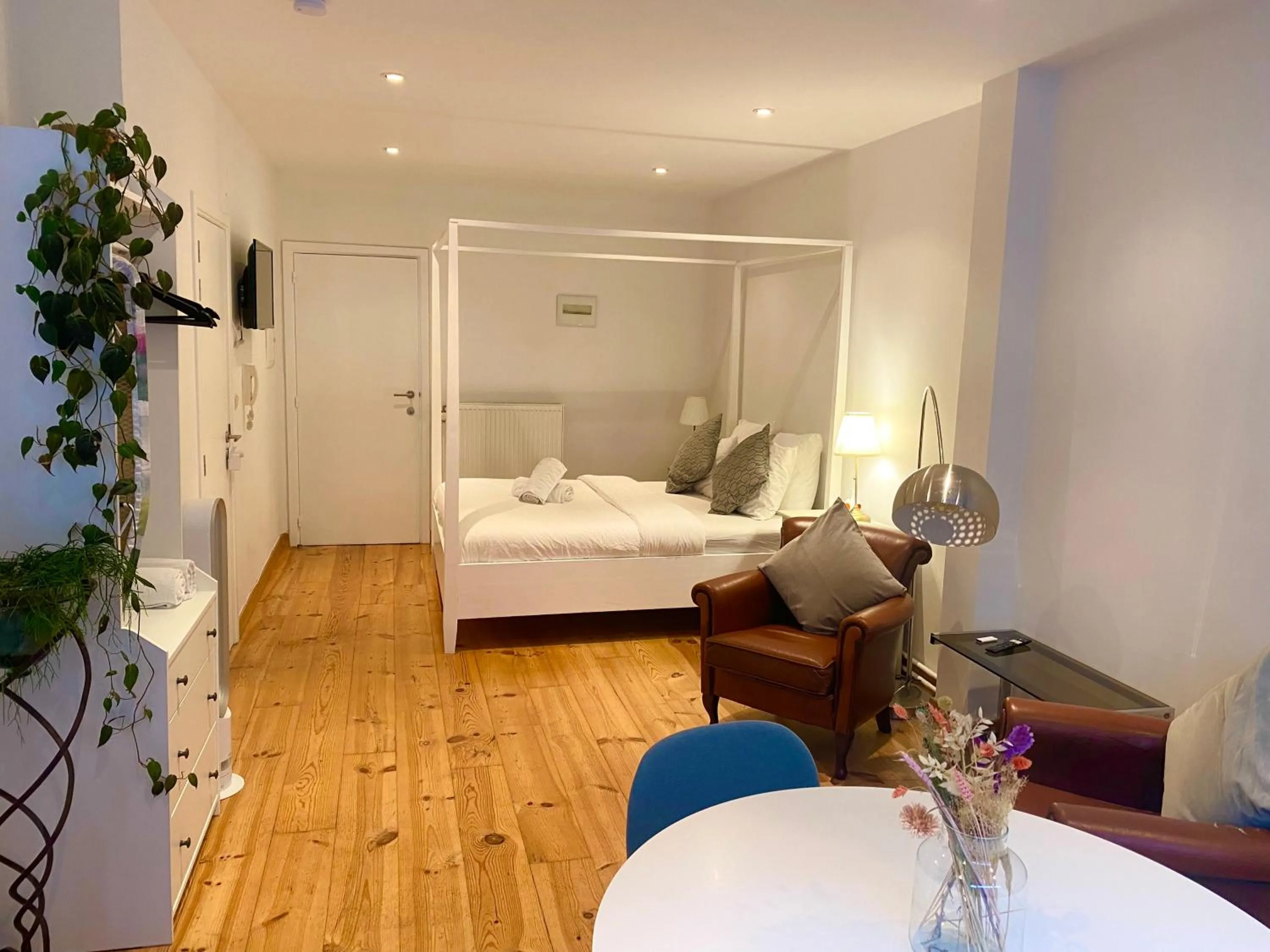 Living room, Bed in Simone's Kitchen B&B