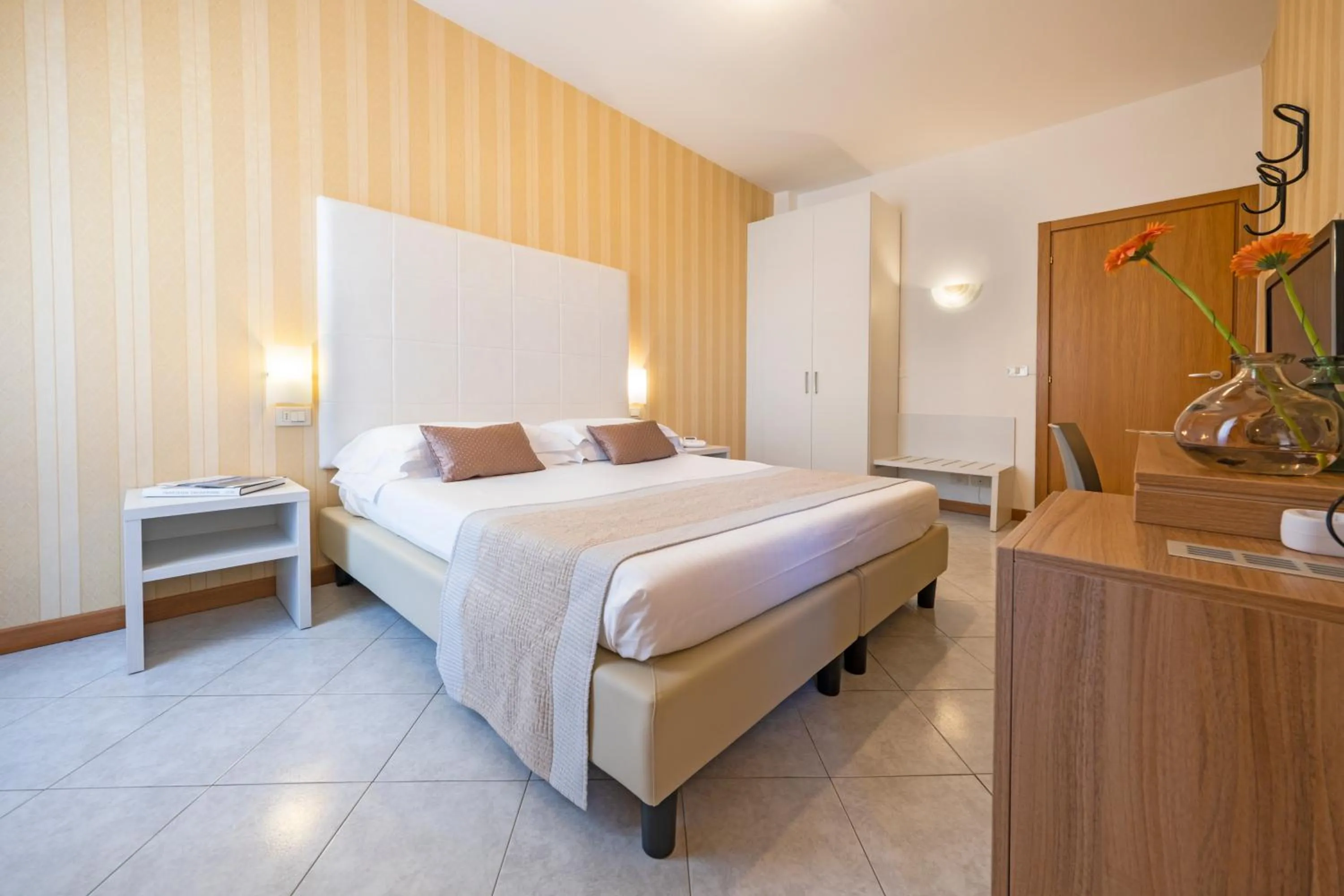 Bed in Hotel Al Sole Bardolino