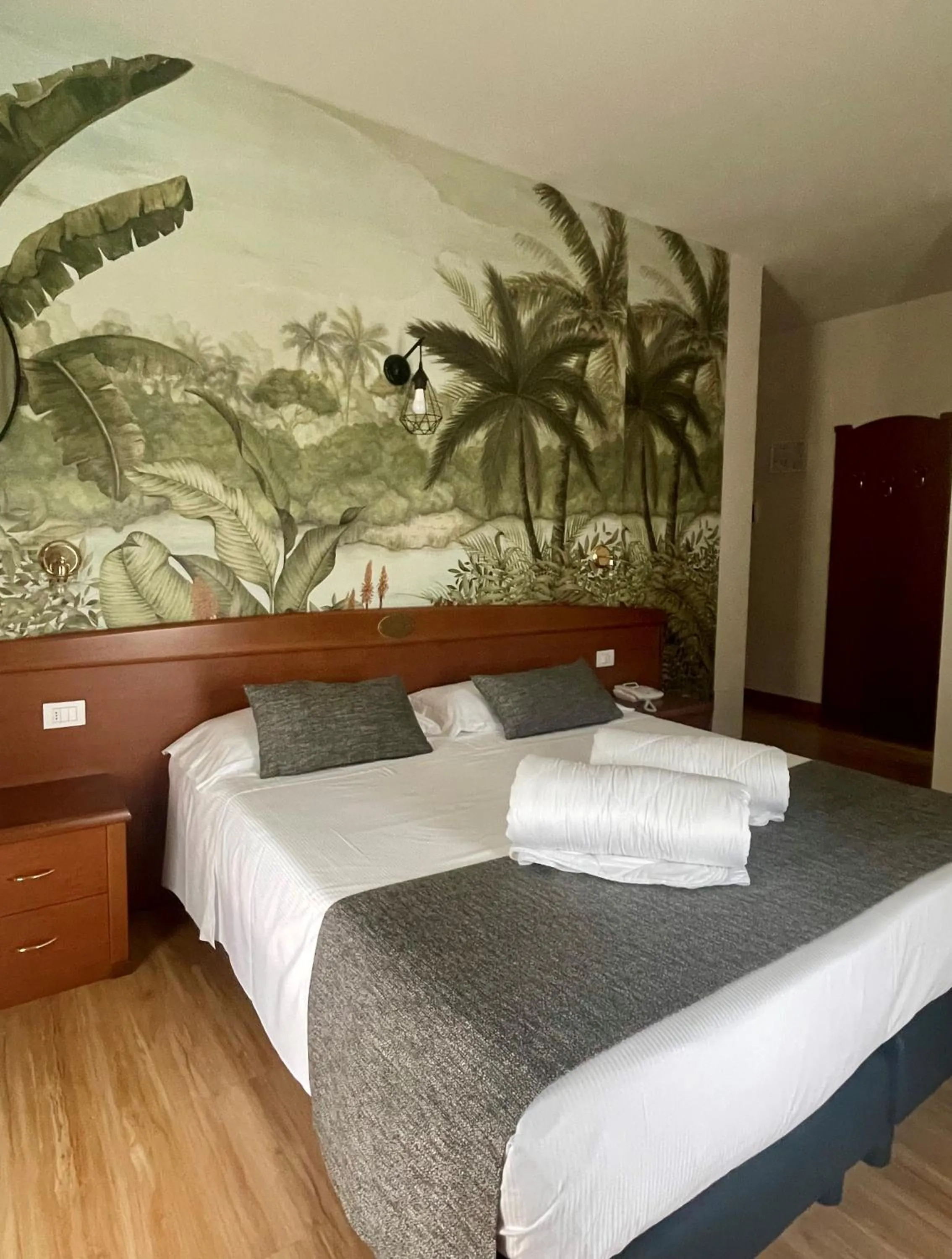 Bed in Hotel Al Sole Bardolino