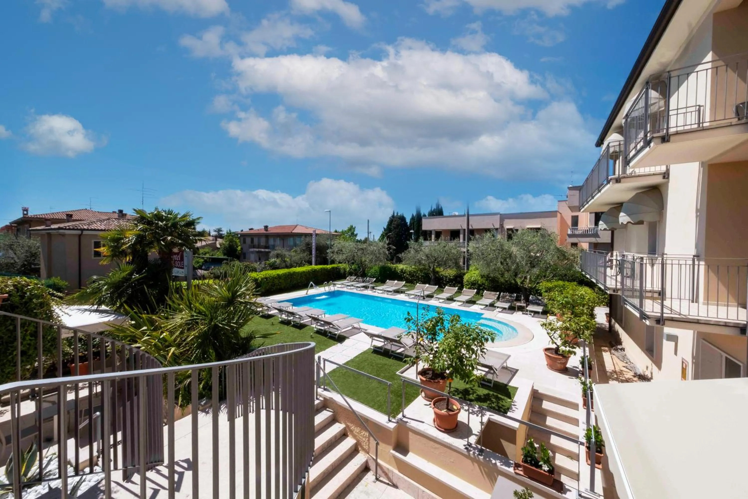 Property building in Hotel Al Sole Bardolino