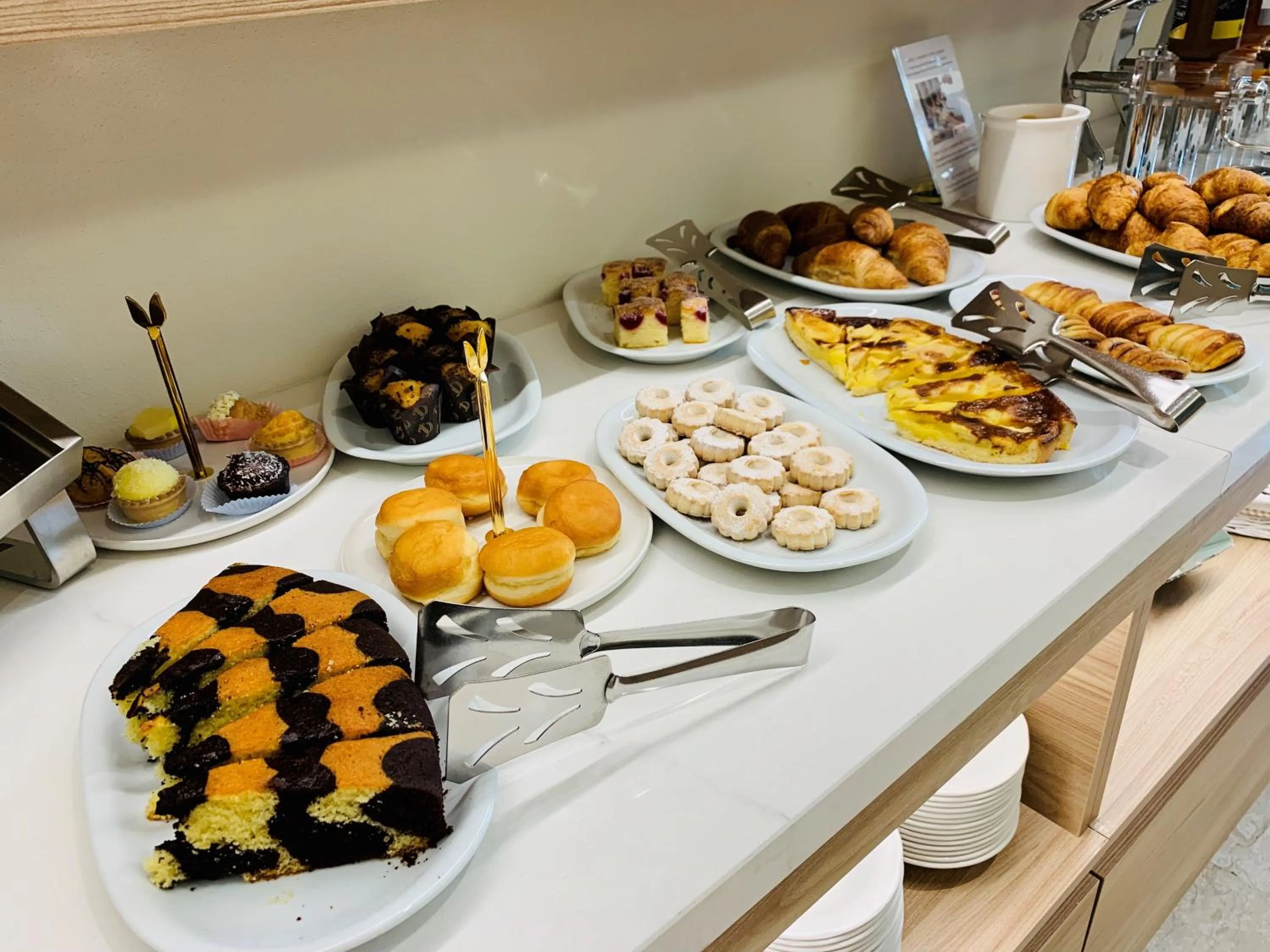 Food and drinks in Hotel Al Sole Bardolino