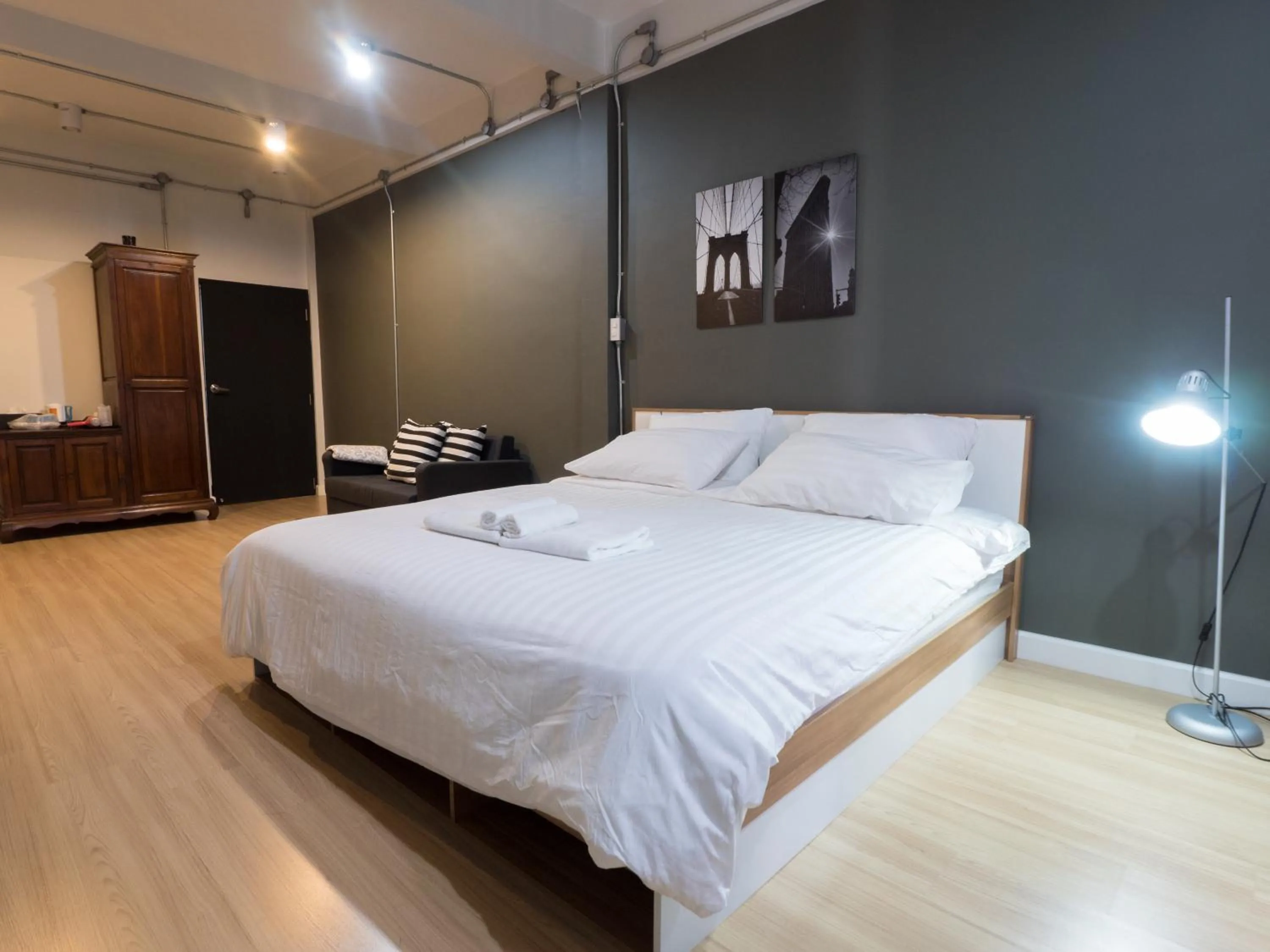 Bed in Pann Residence