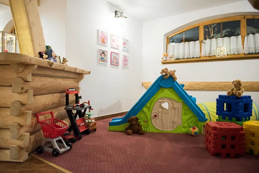 Game Room in Willa Jedlicka