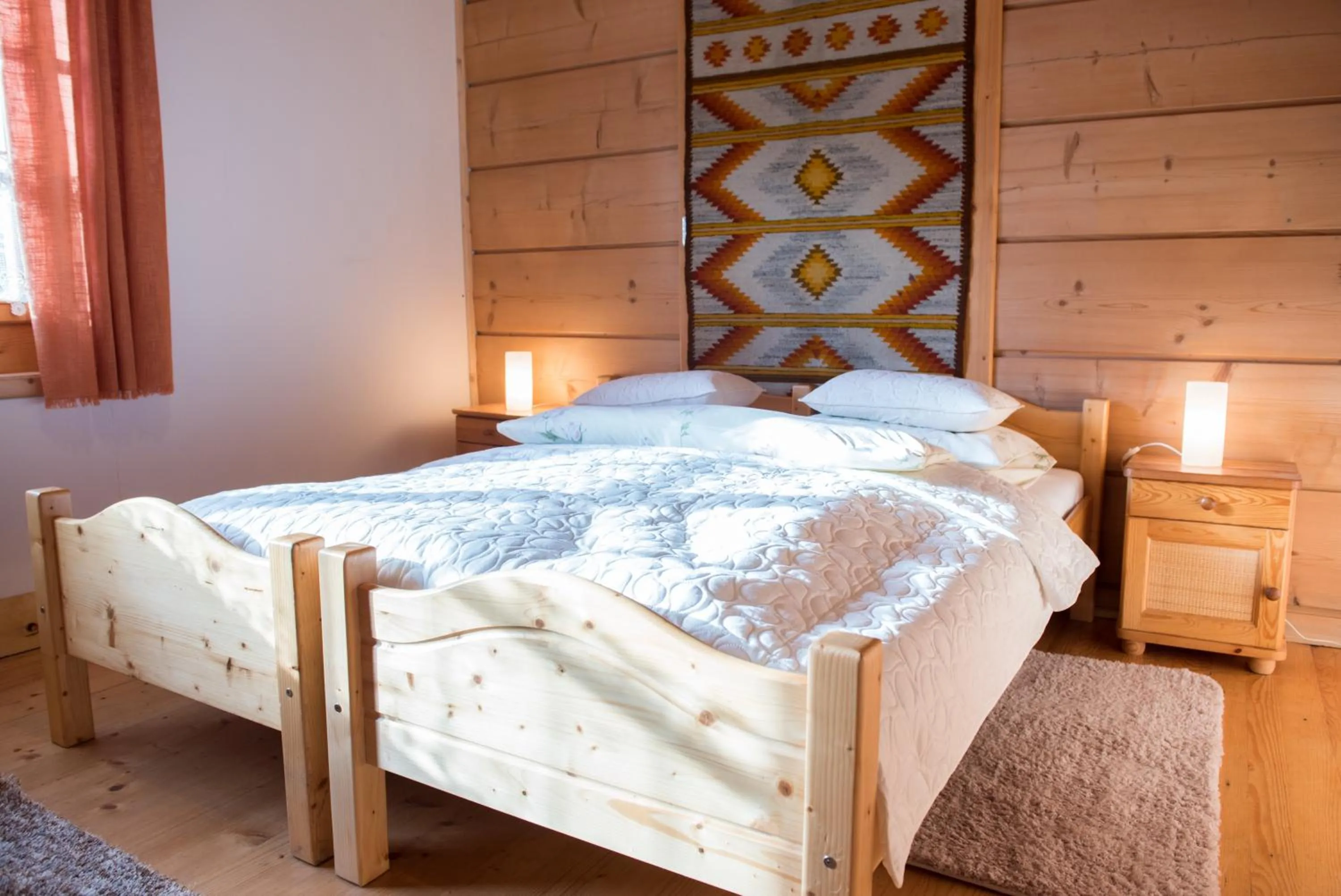 Photo of the whole room, Bed in Willa Jedlicka