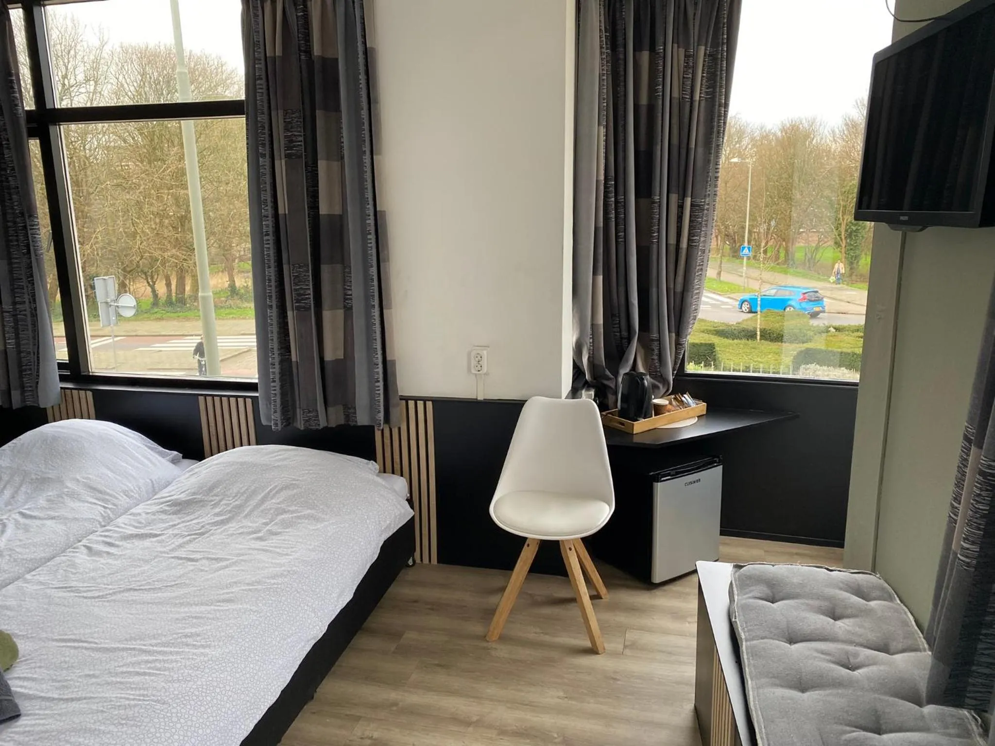 Bed in Hotel Cafe The Windmill