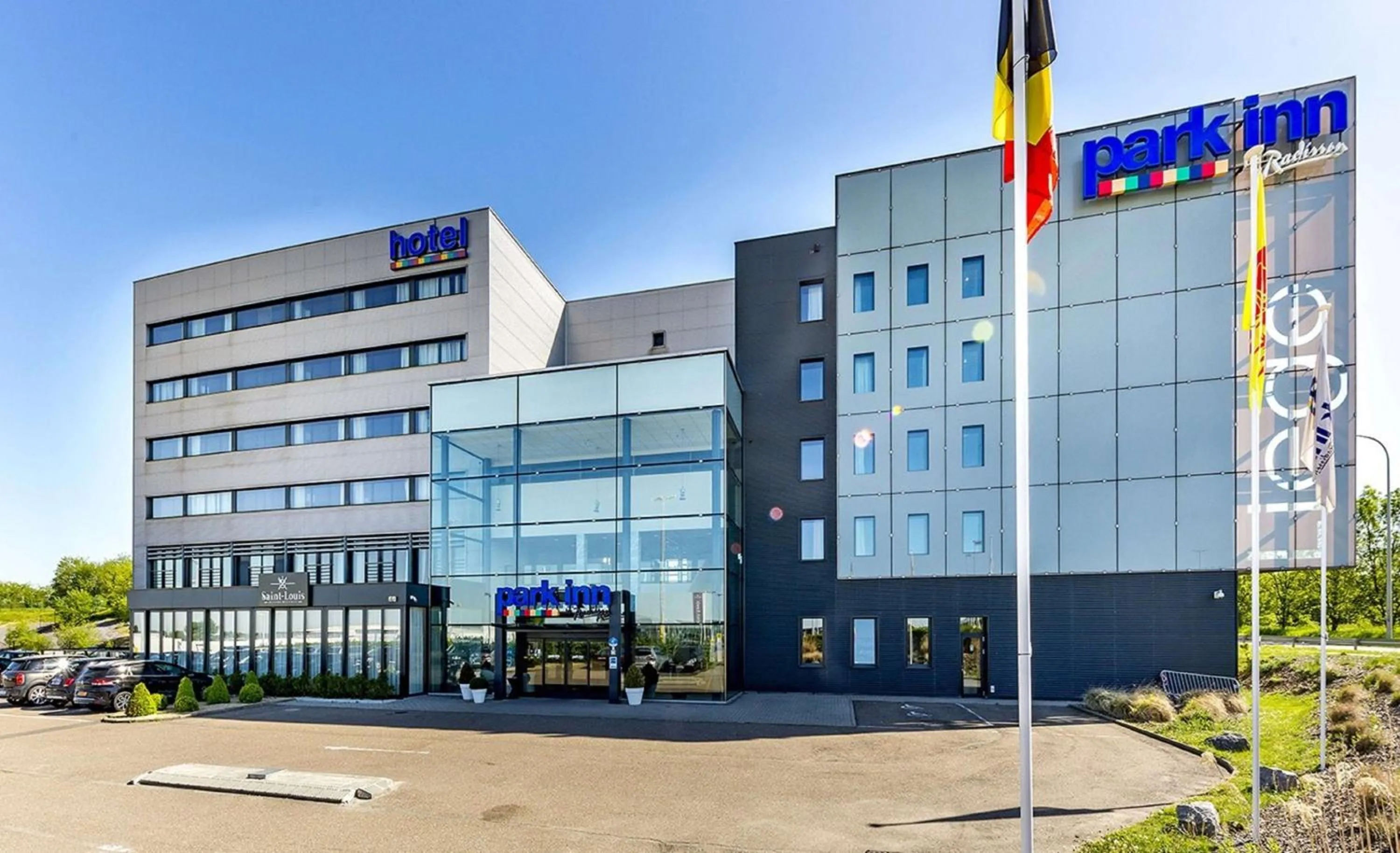Property building in Park Inn by Radisson Liege Airport