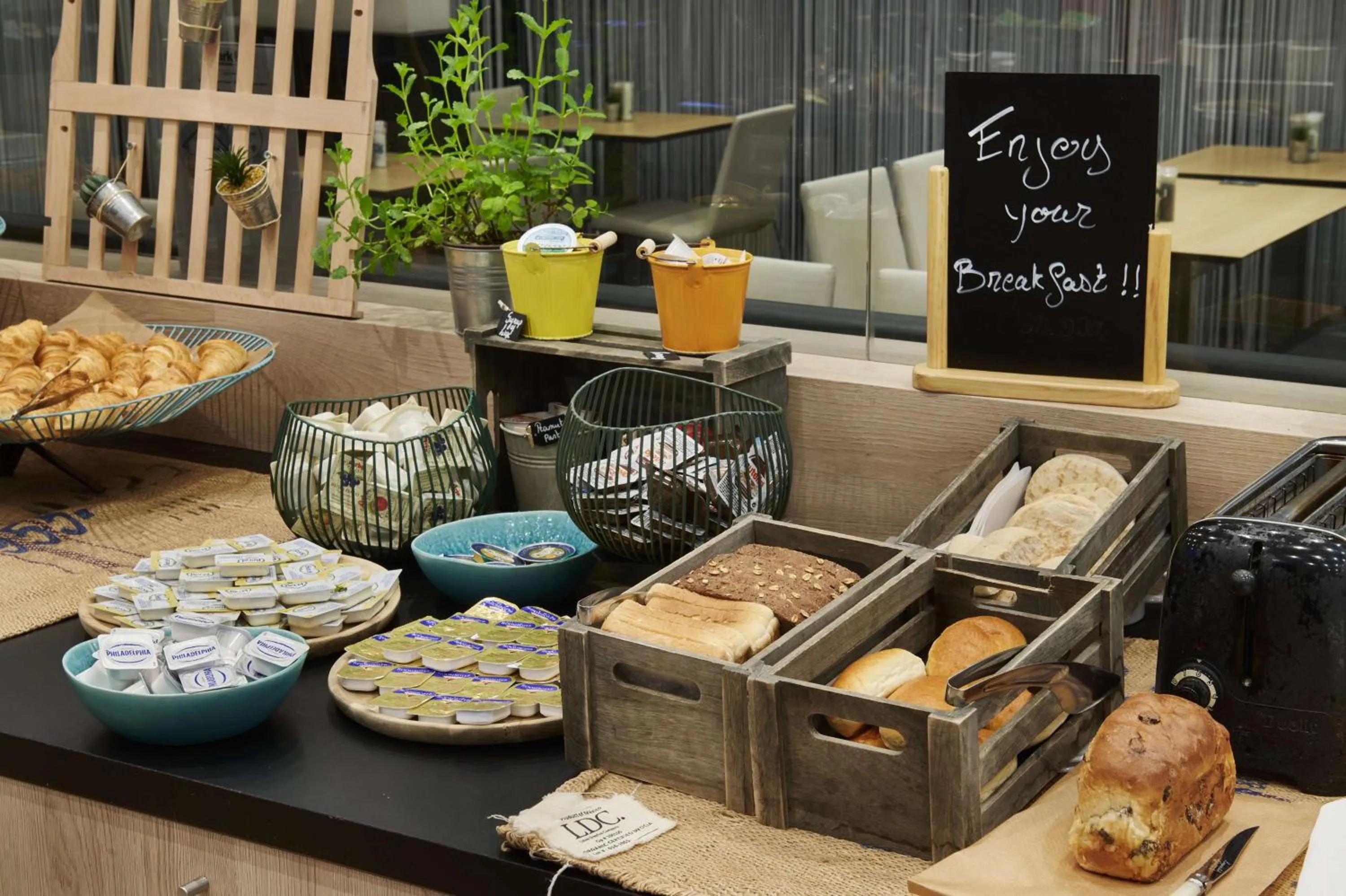 Breakfast in Park Inn by Radisson Liege Airport