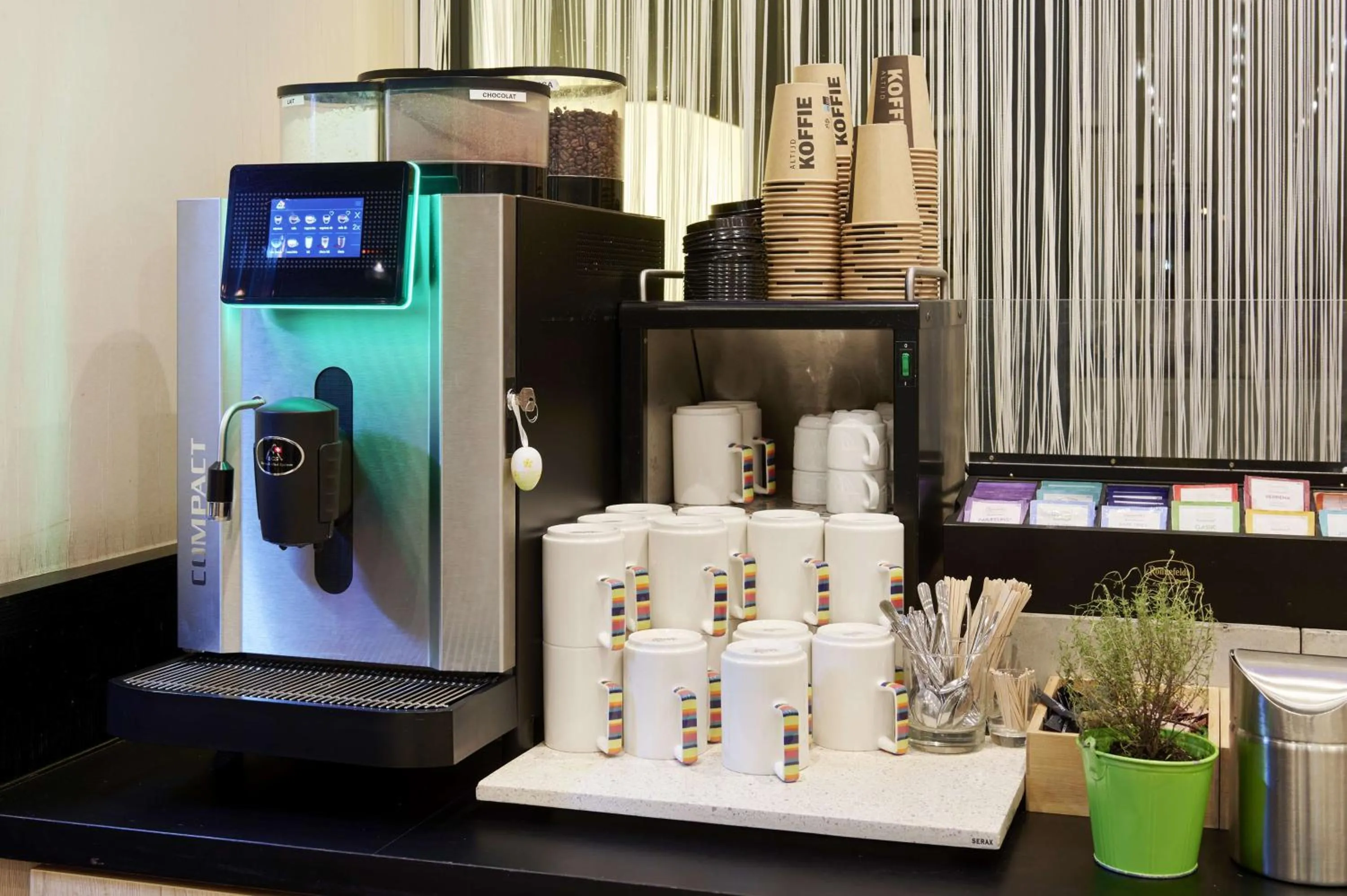 Breakfast in Park Inn by Radisson Liege Airport