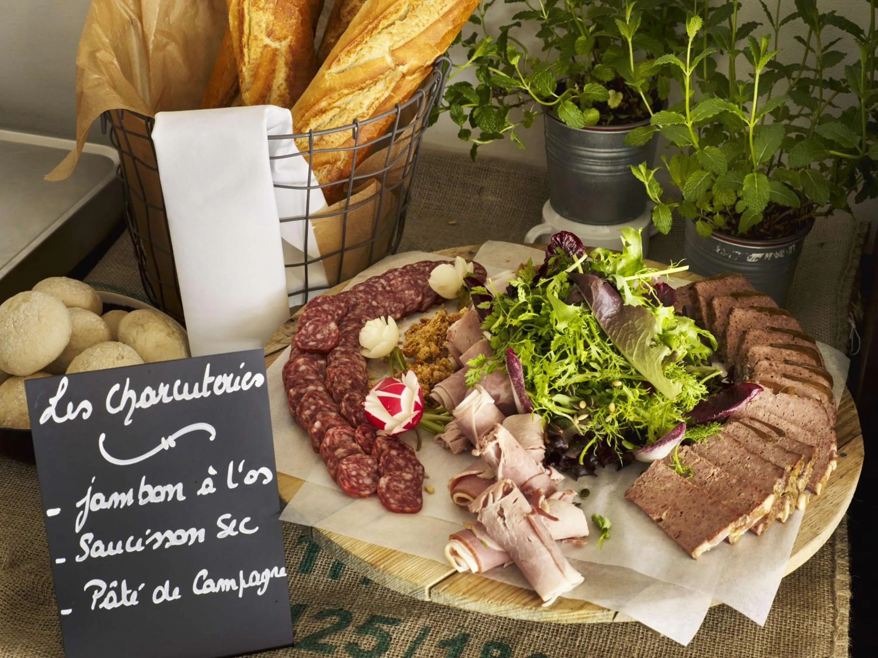 Meeting/conference room in Park Inn by Radisson Liege Airport