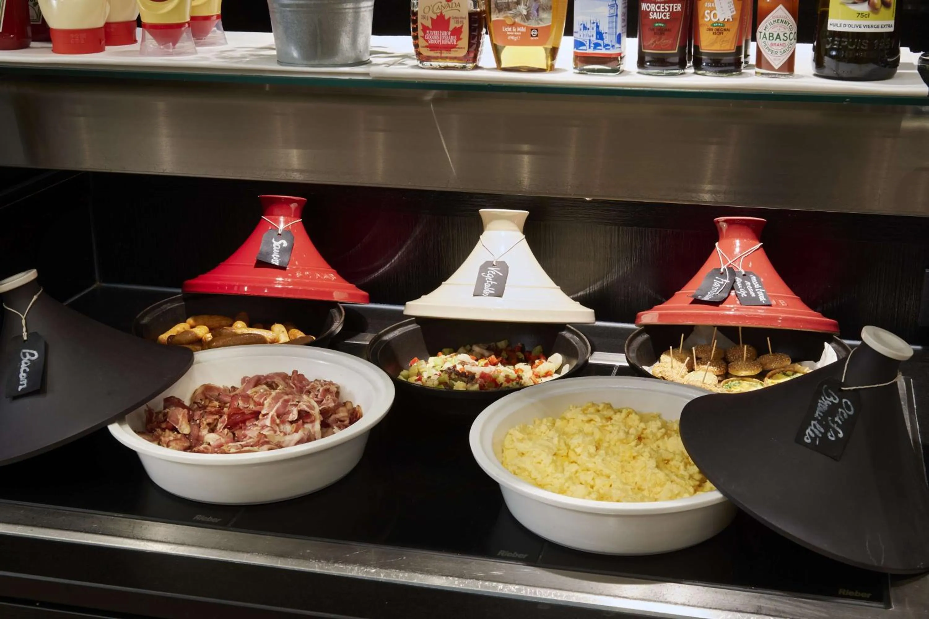 Restaurant/places to eat in Park Inn by Radisson Liege Airport