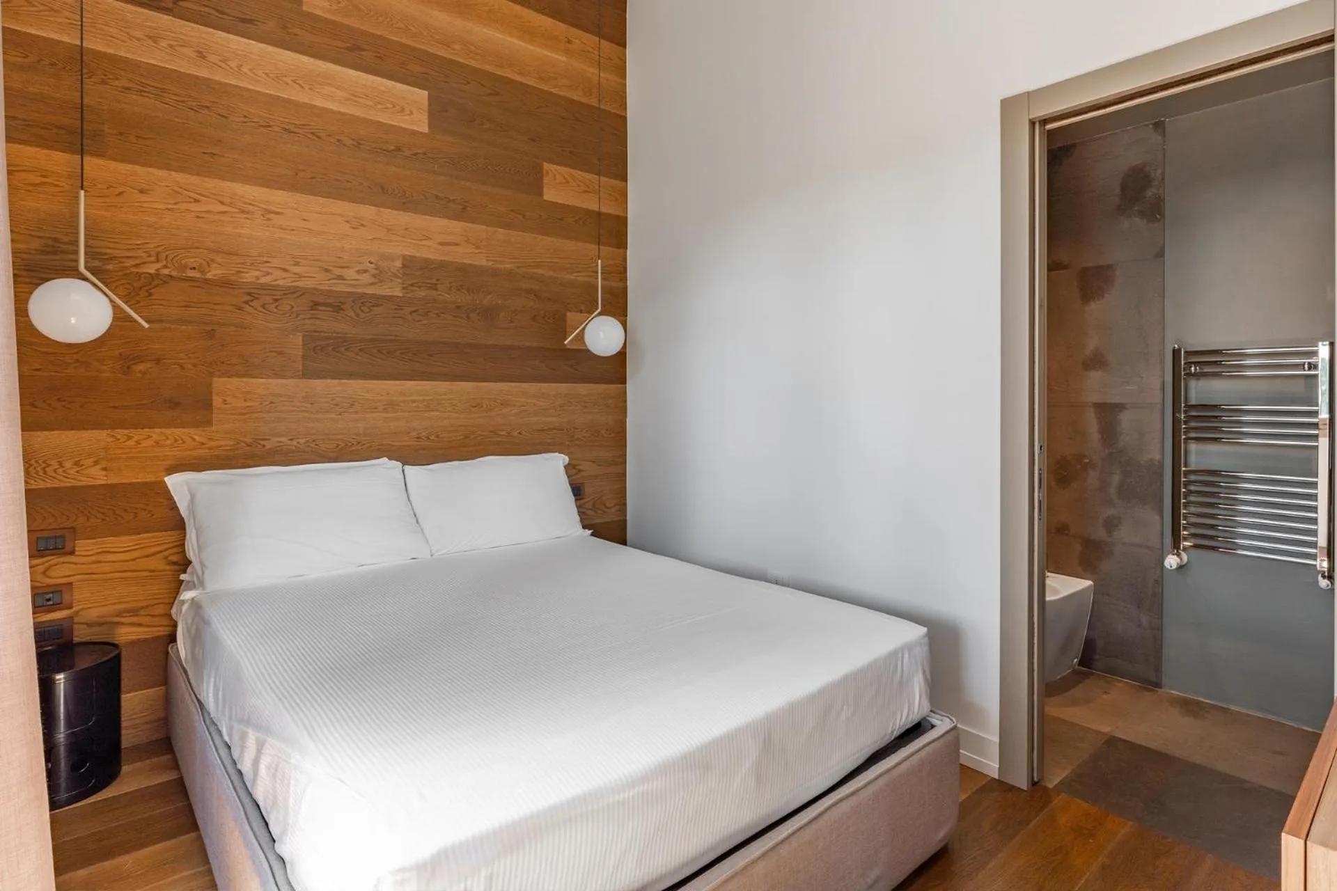 Bed in Numa Florence Vita