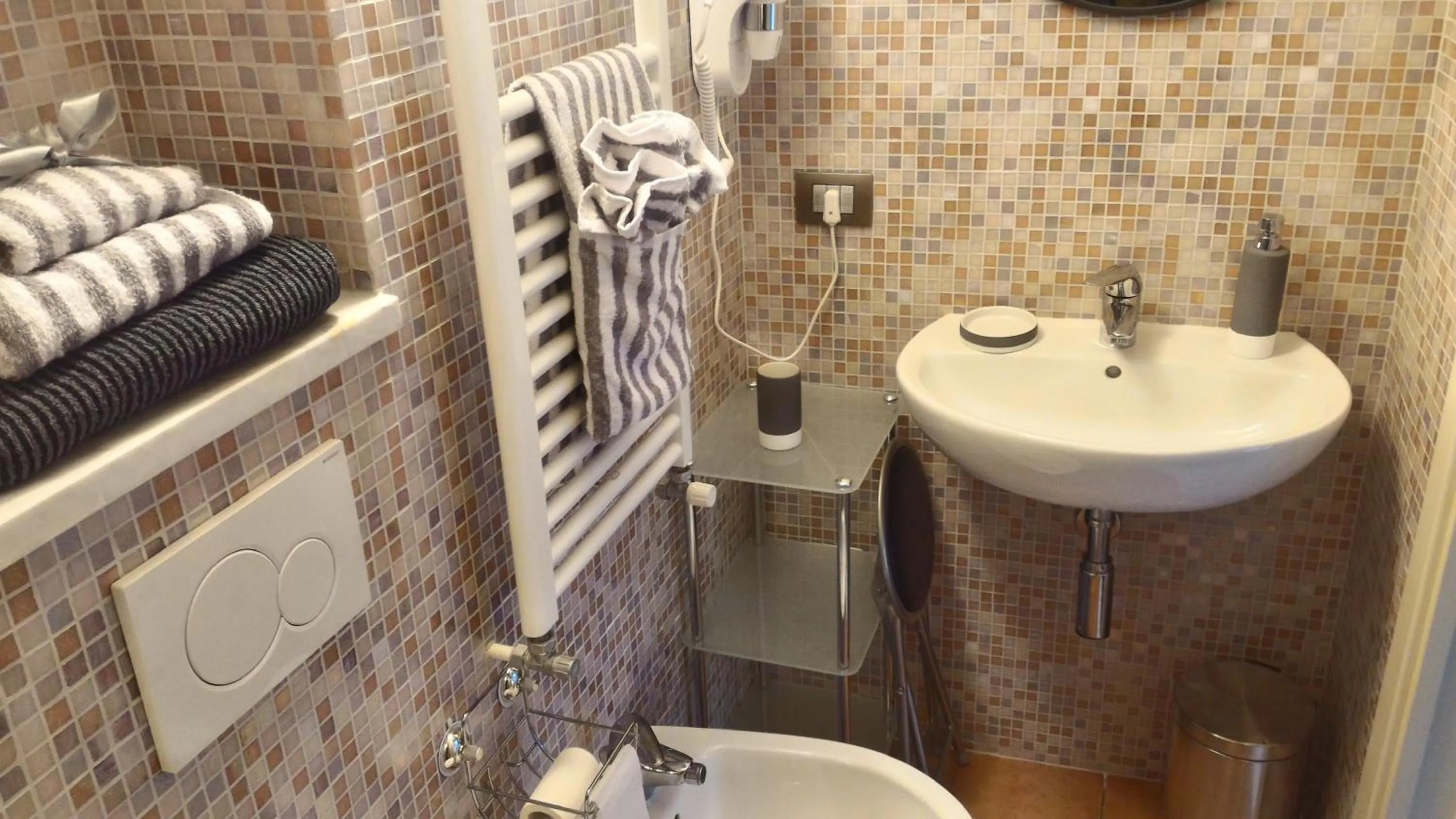 Bathroom in Pietra Di Mare