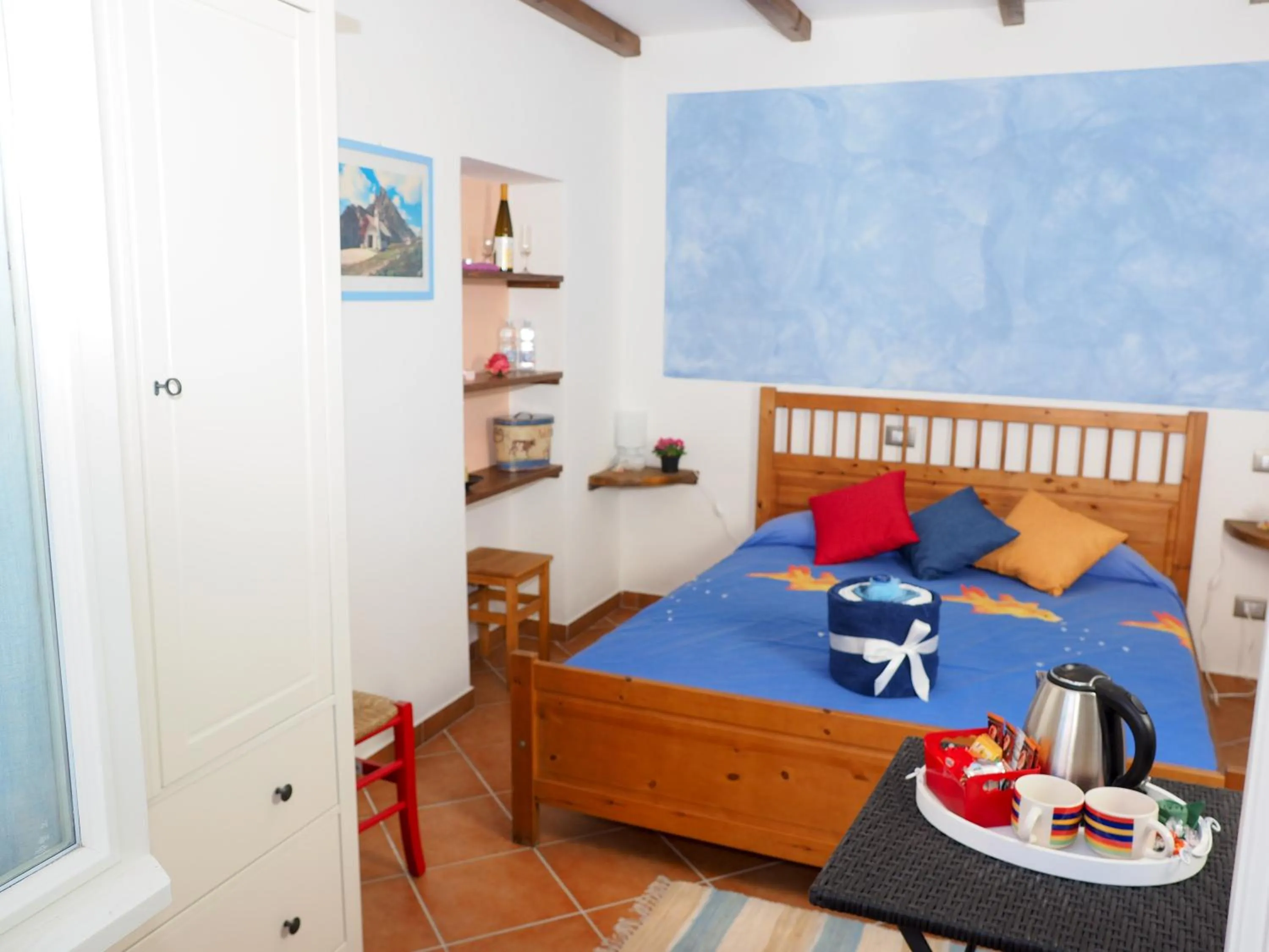 Bedroom, Bed in Pietra Di Mare