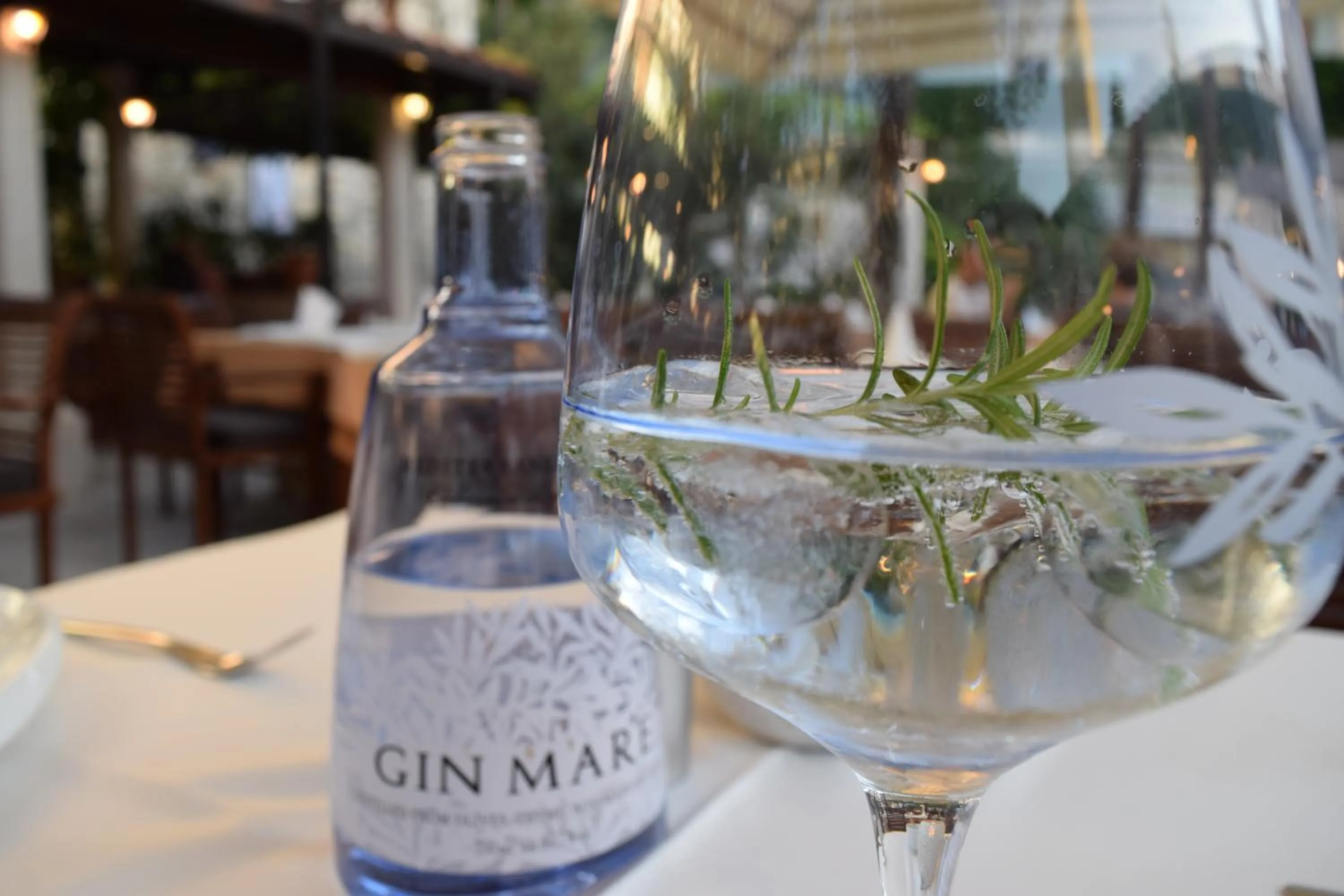 Restaurant/places to eat in Villa Riva