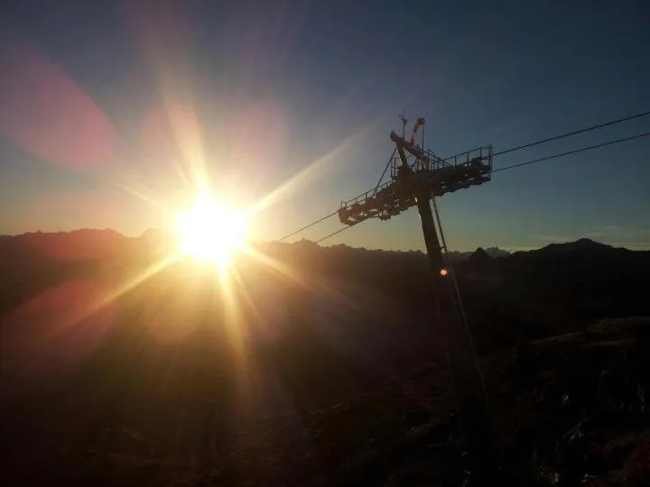 Sunrise in Hotel Both