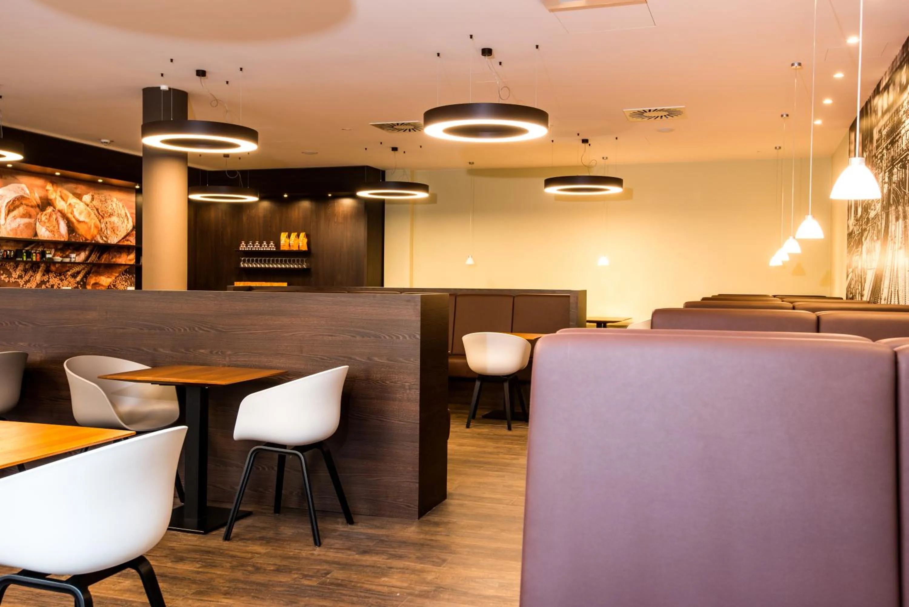 Restaurant/places to eat in Travel24 Hotel Leipzig City