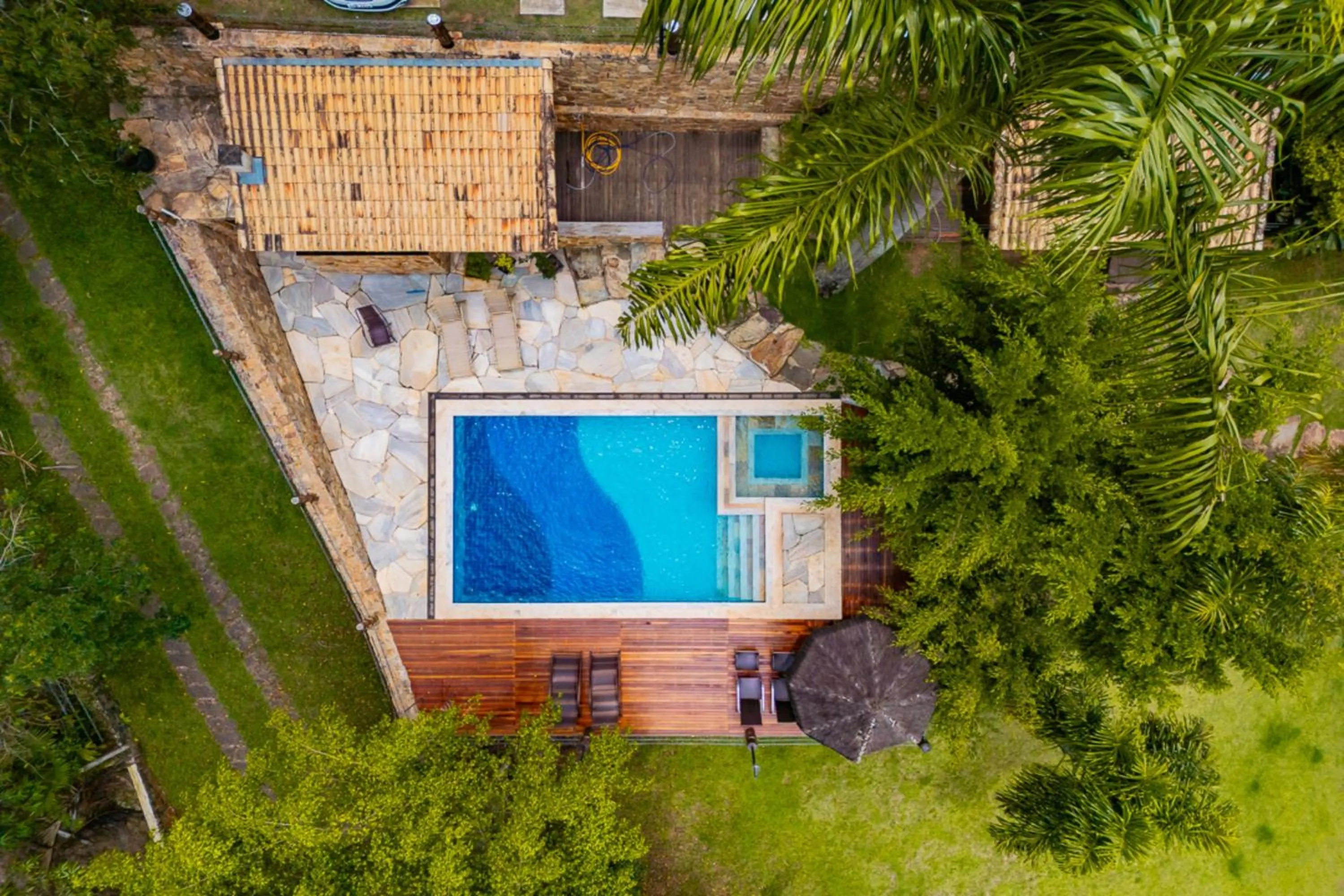 Bird's eye view in Putini Pousada e Hotel by OYO