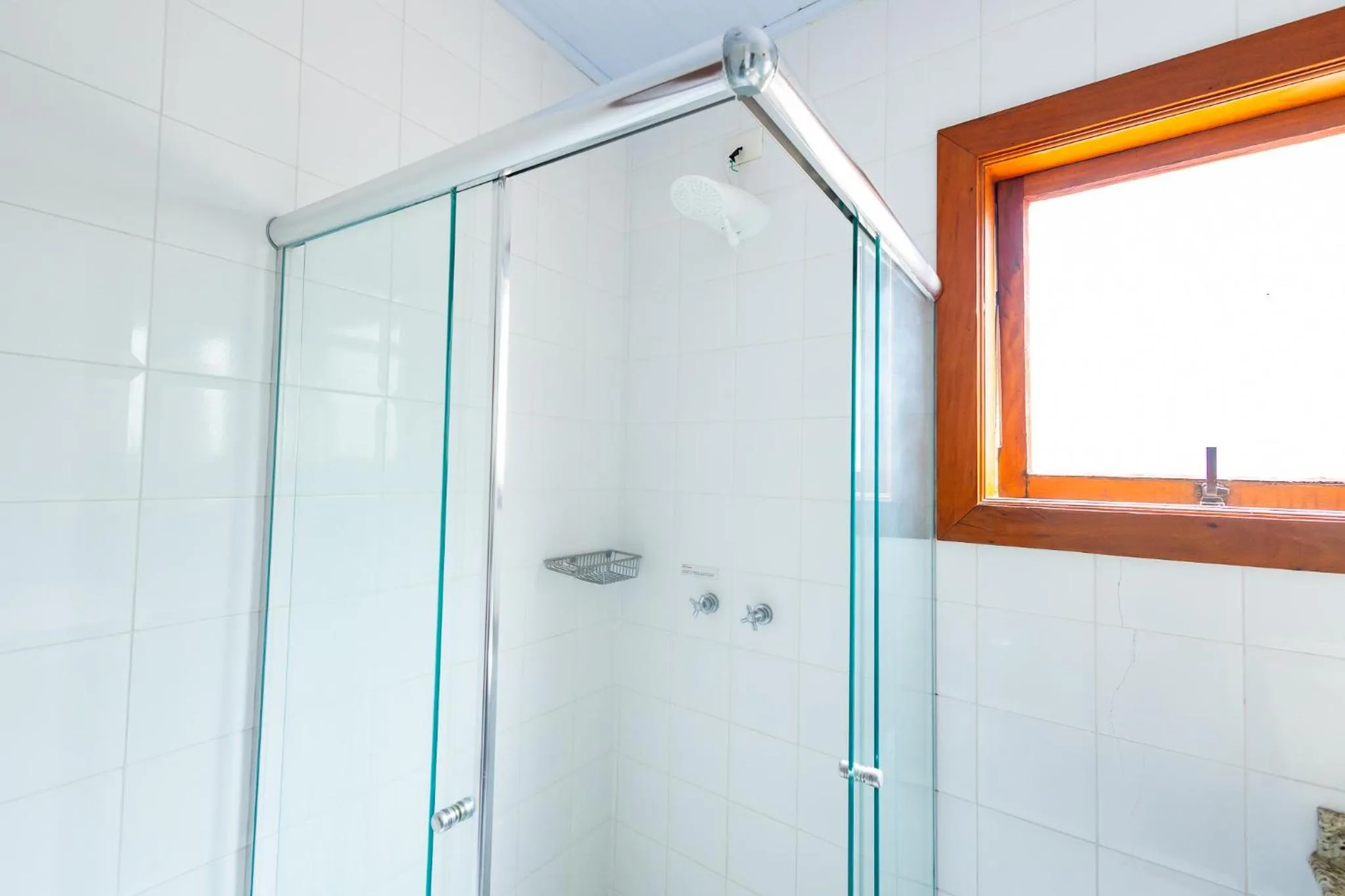 Bathroom in Putini Pousada e Hotel by OYO