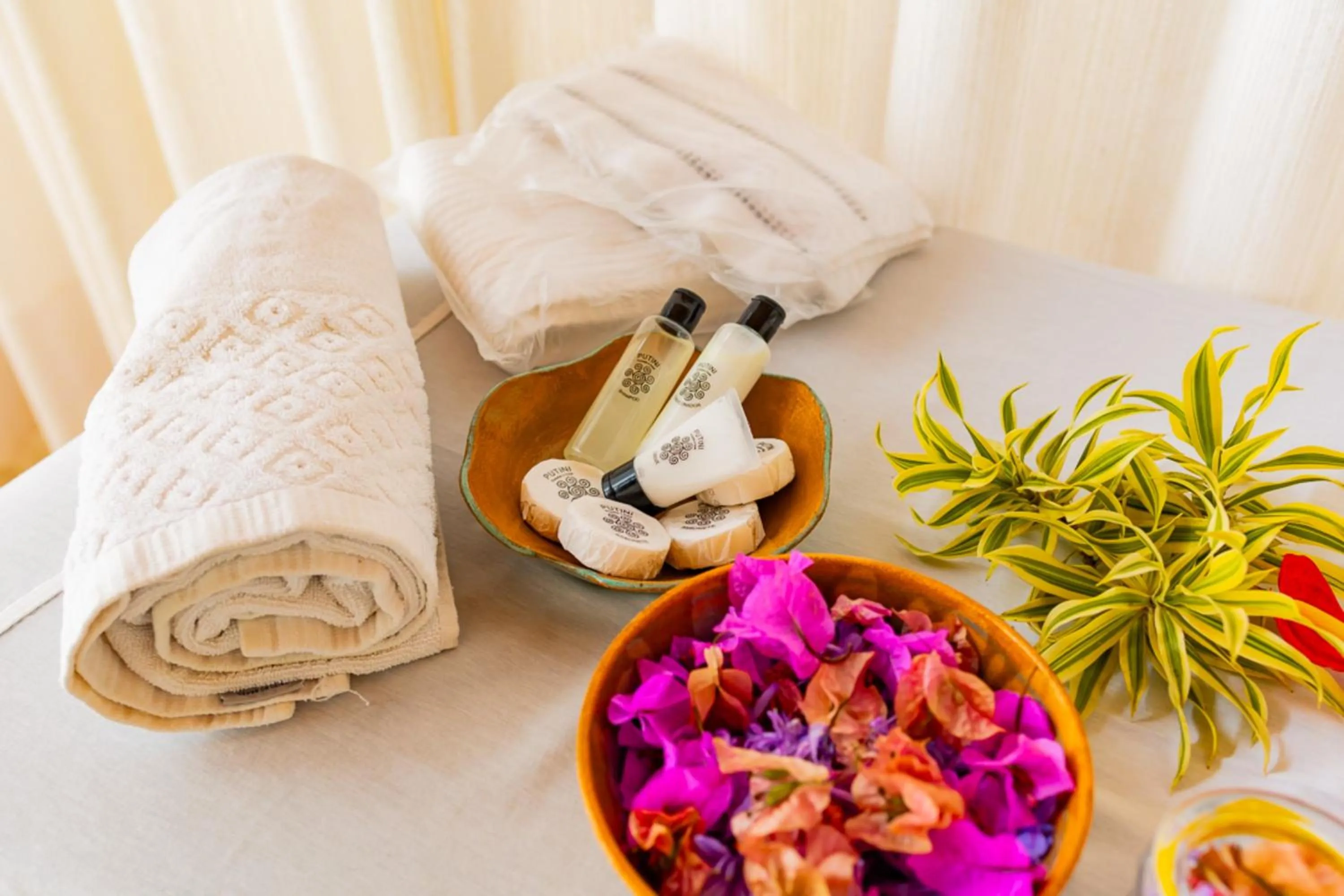 Massage in Putini Pousada e Hotel by OYO