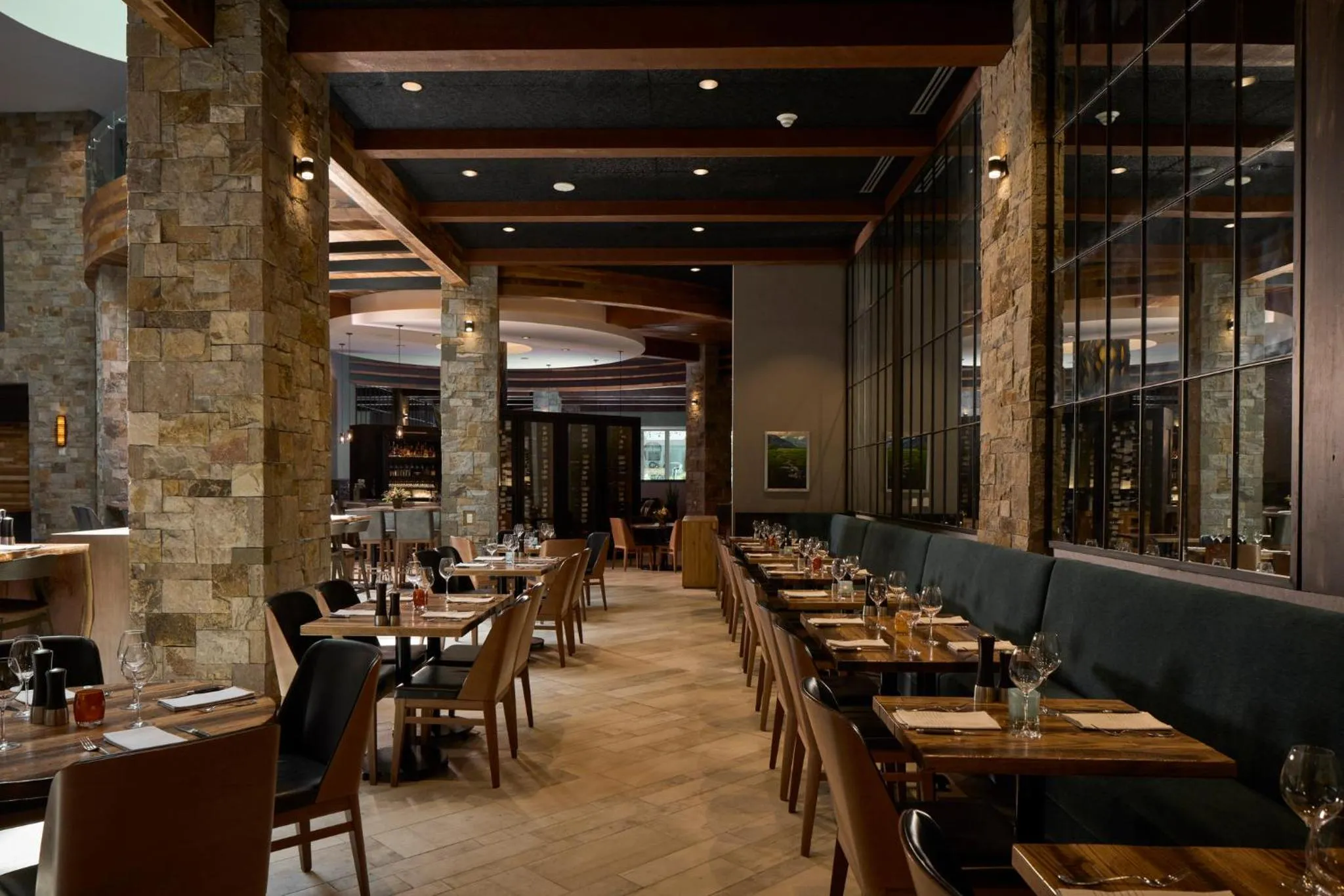 Restaurant/places to eat in Archer Hotel Napa