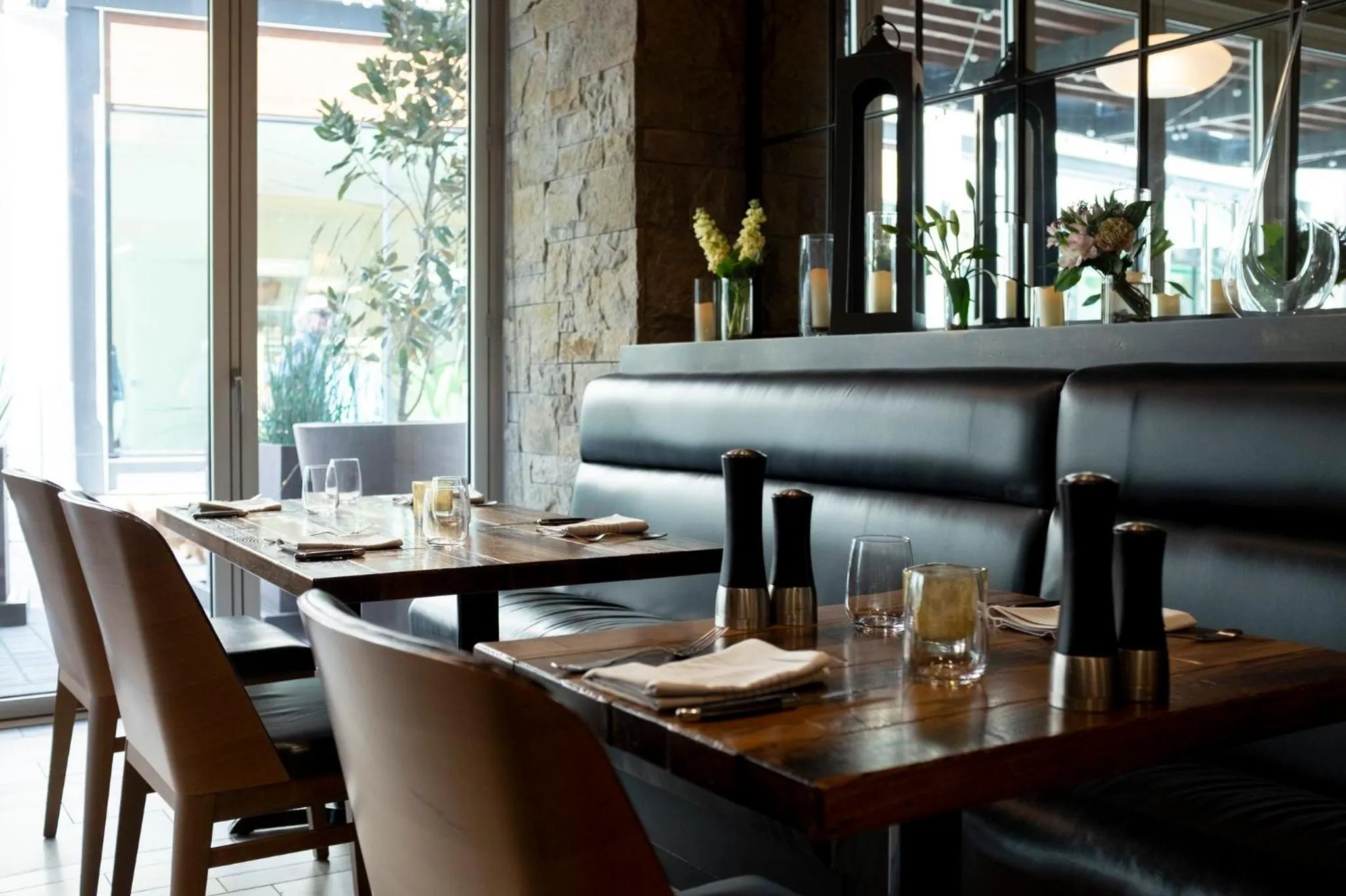 Restaurant/places to eat in Archer Hotel Napa