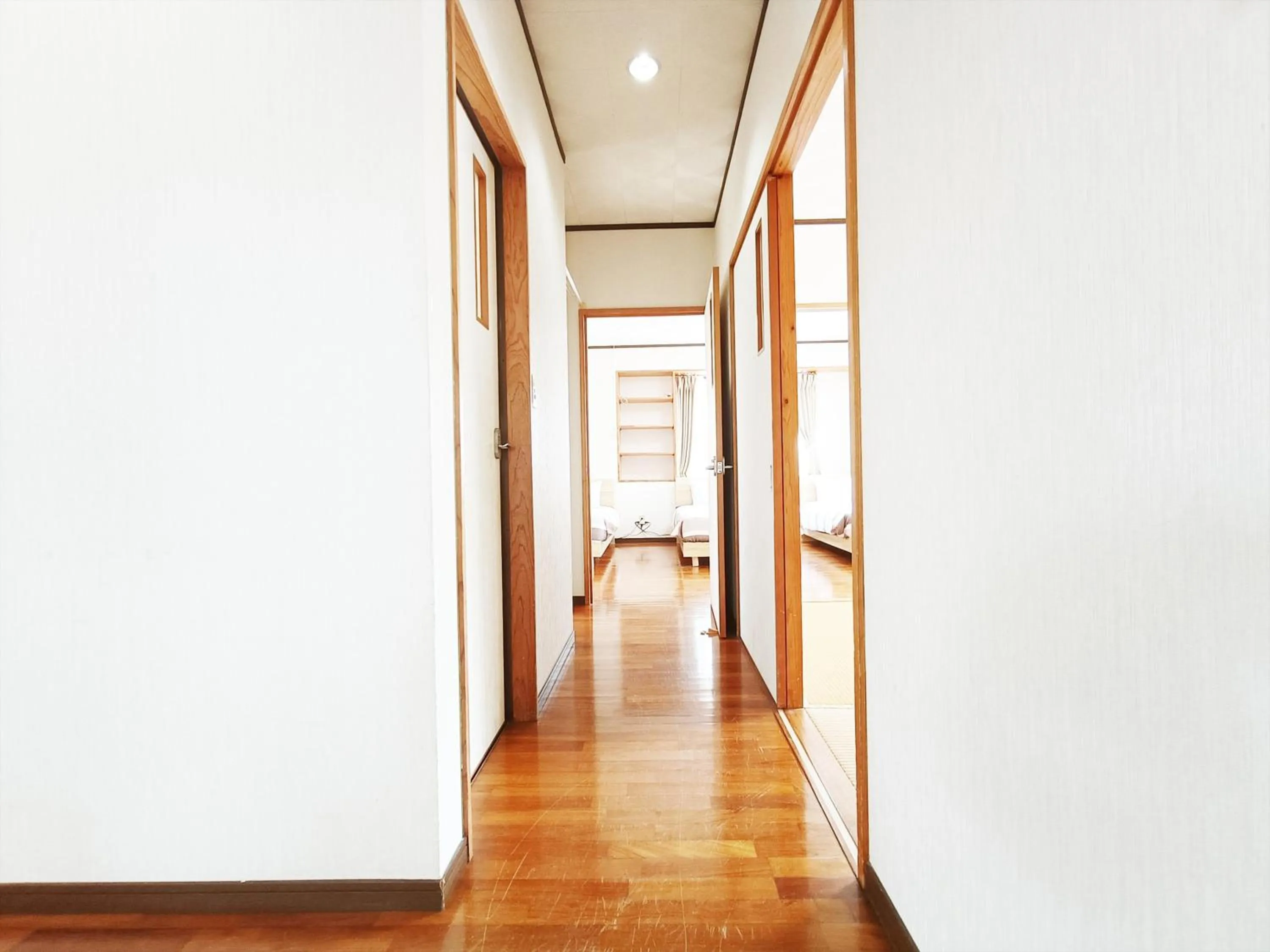 Photo of the whole room in Kariyushi Condominium Resort Sea Side House