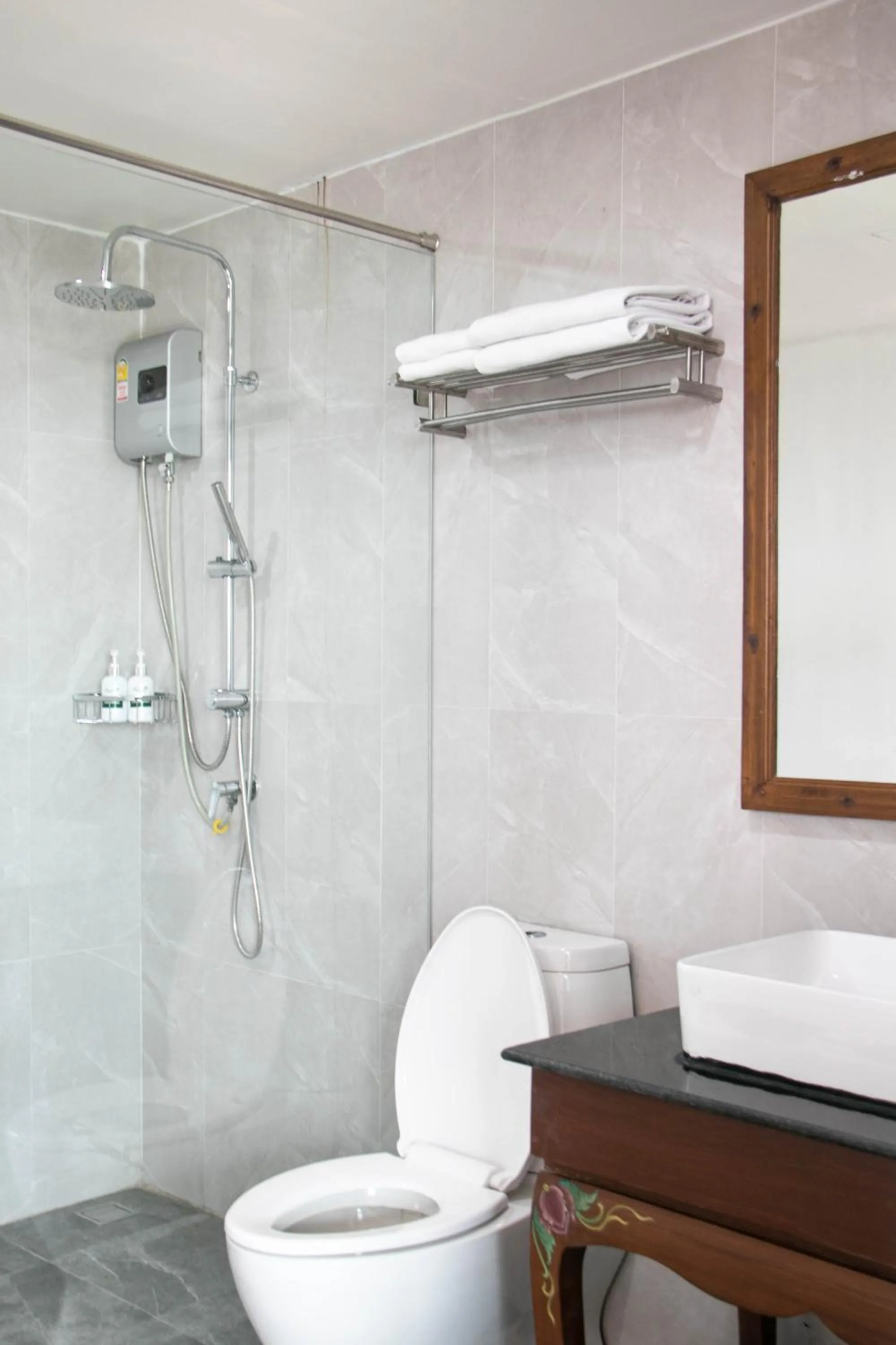 Shower in Lamphu Tree House Boutique Hotel