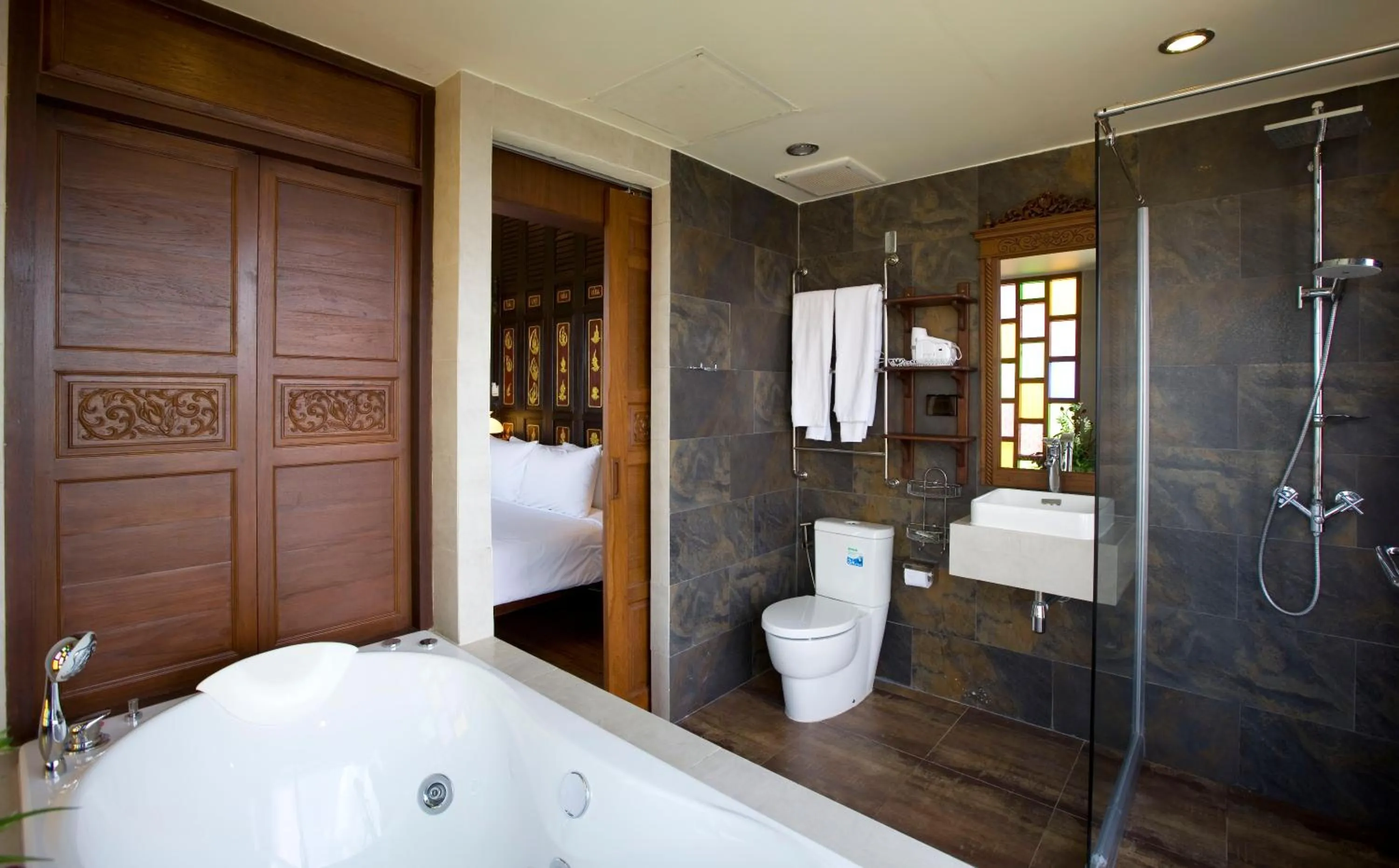 Bathroom in Lamphu Tree House Boutique Hotel