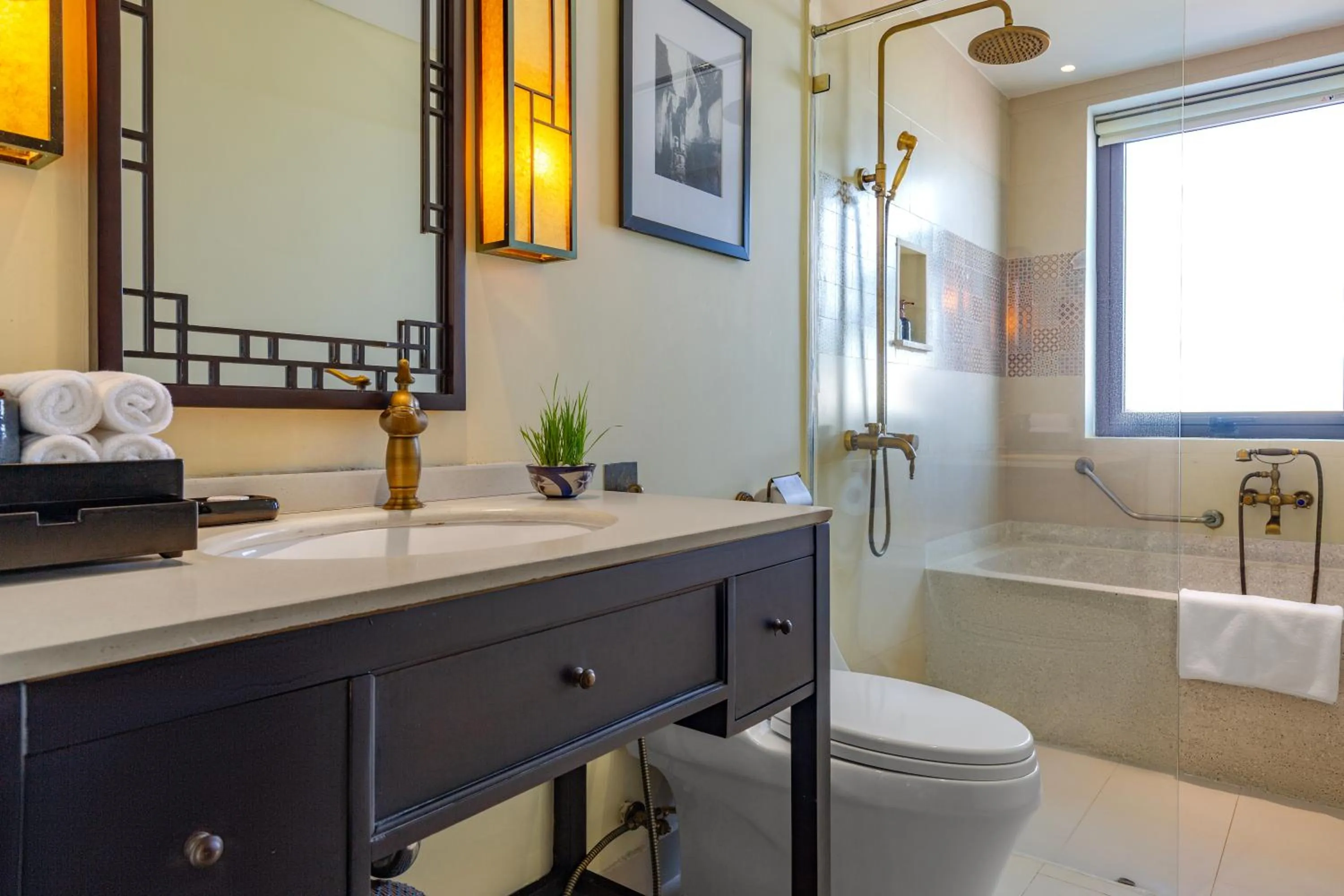 Shower in Wyndham Garden Hoi An Cua Dai Beach