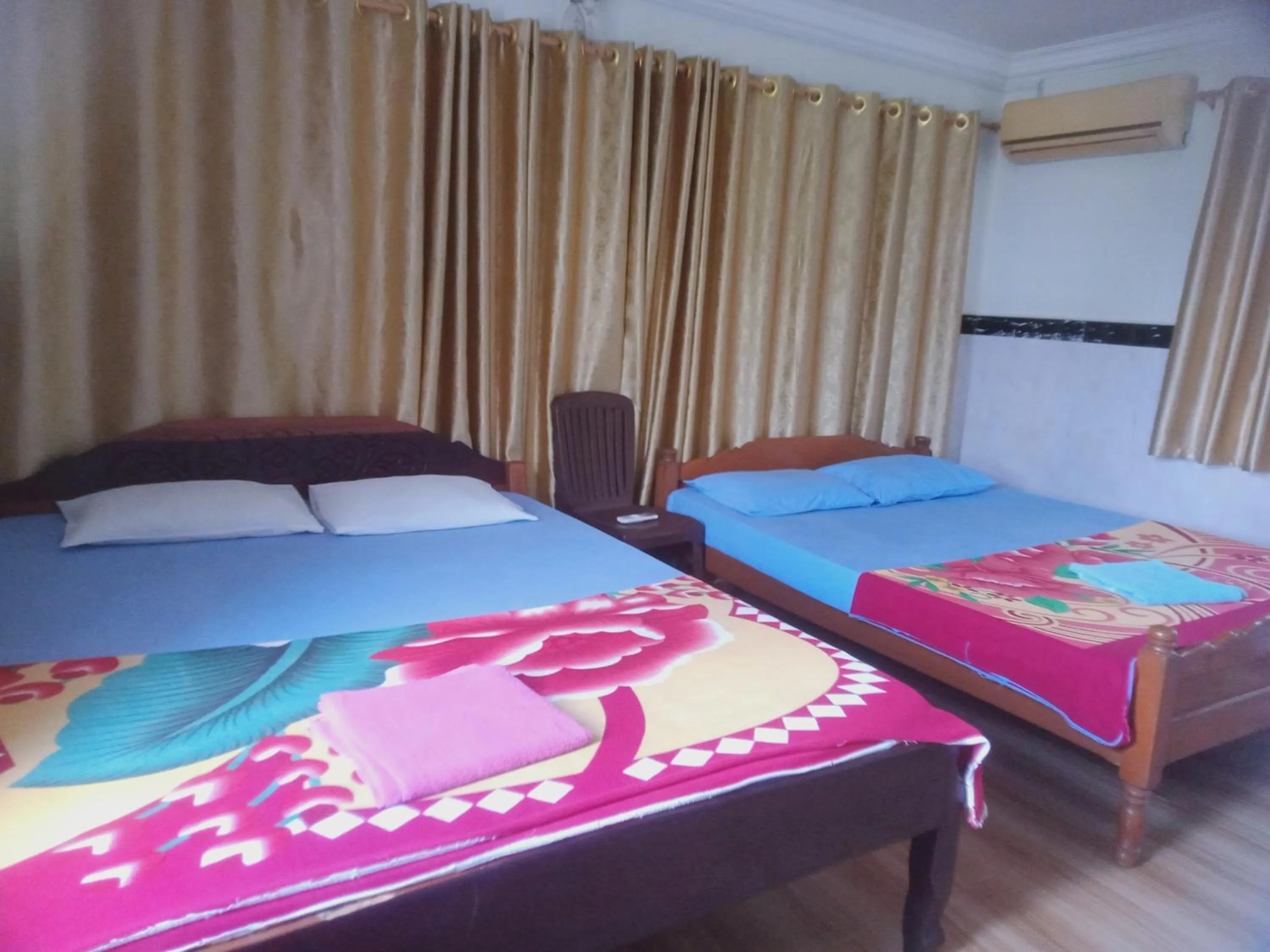 Bed in SunRise Villa