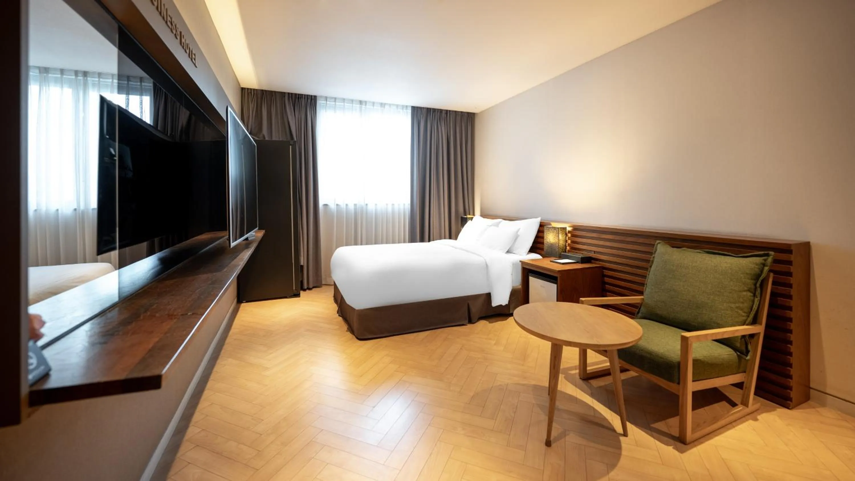 Bed in Golden Business Hotel