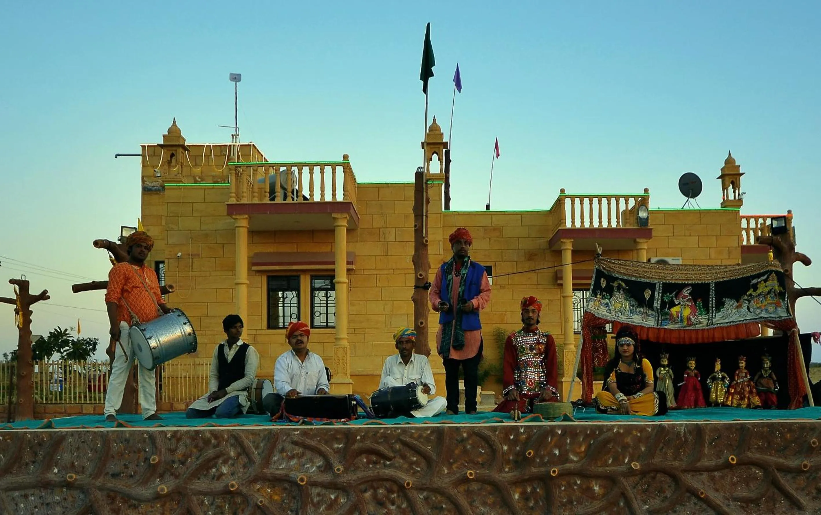 Nightclub / DJ in Moonlight Nature Resort & Swimming Pool