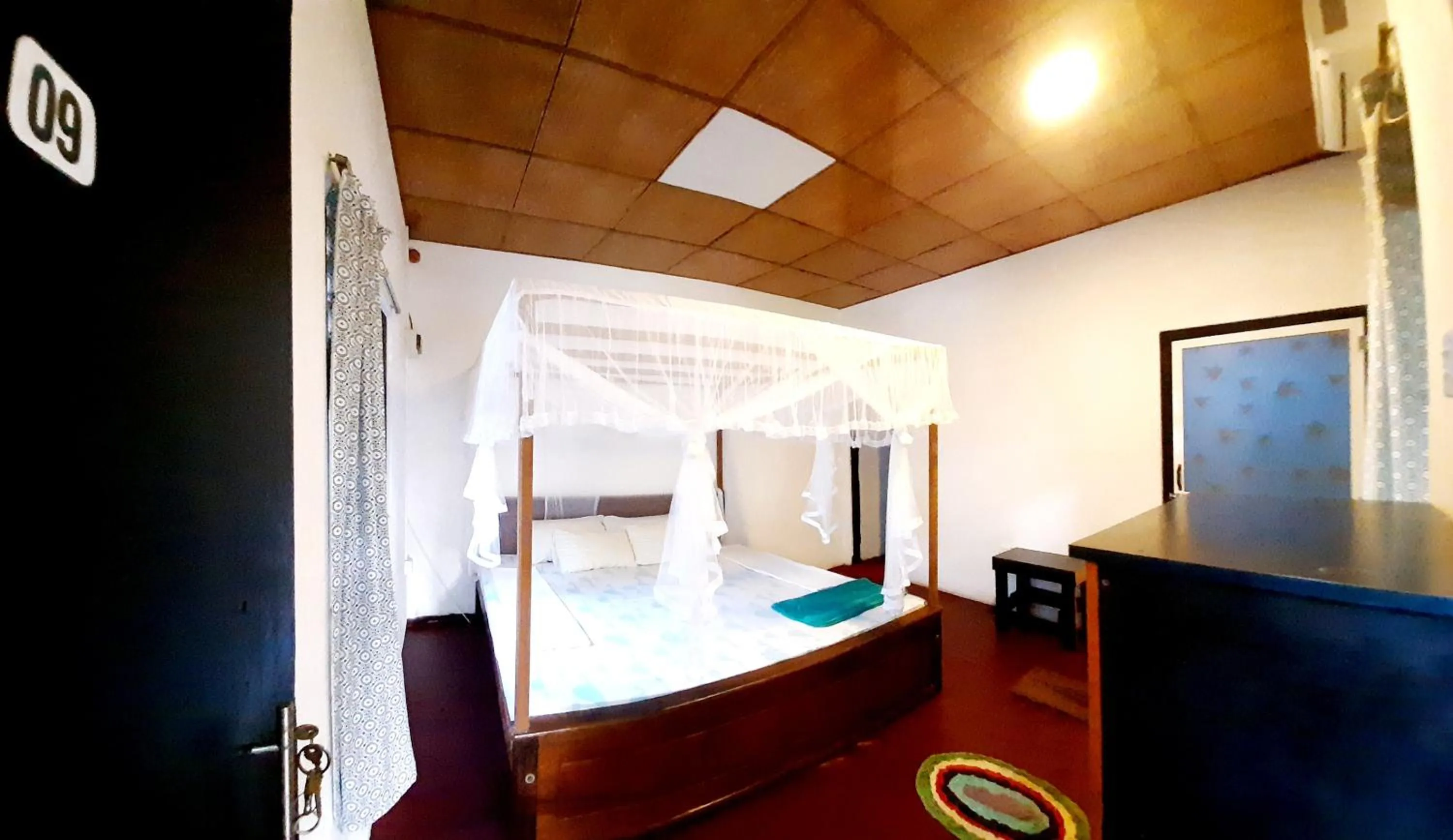 Bed in Hiriketiya Cinnamon Garden