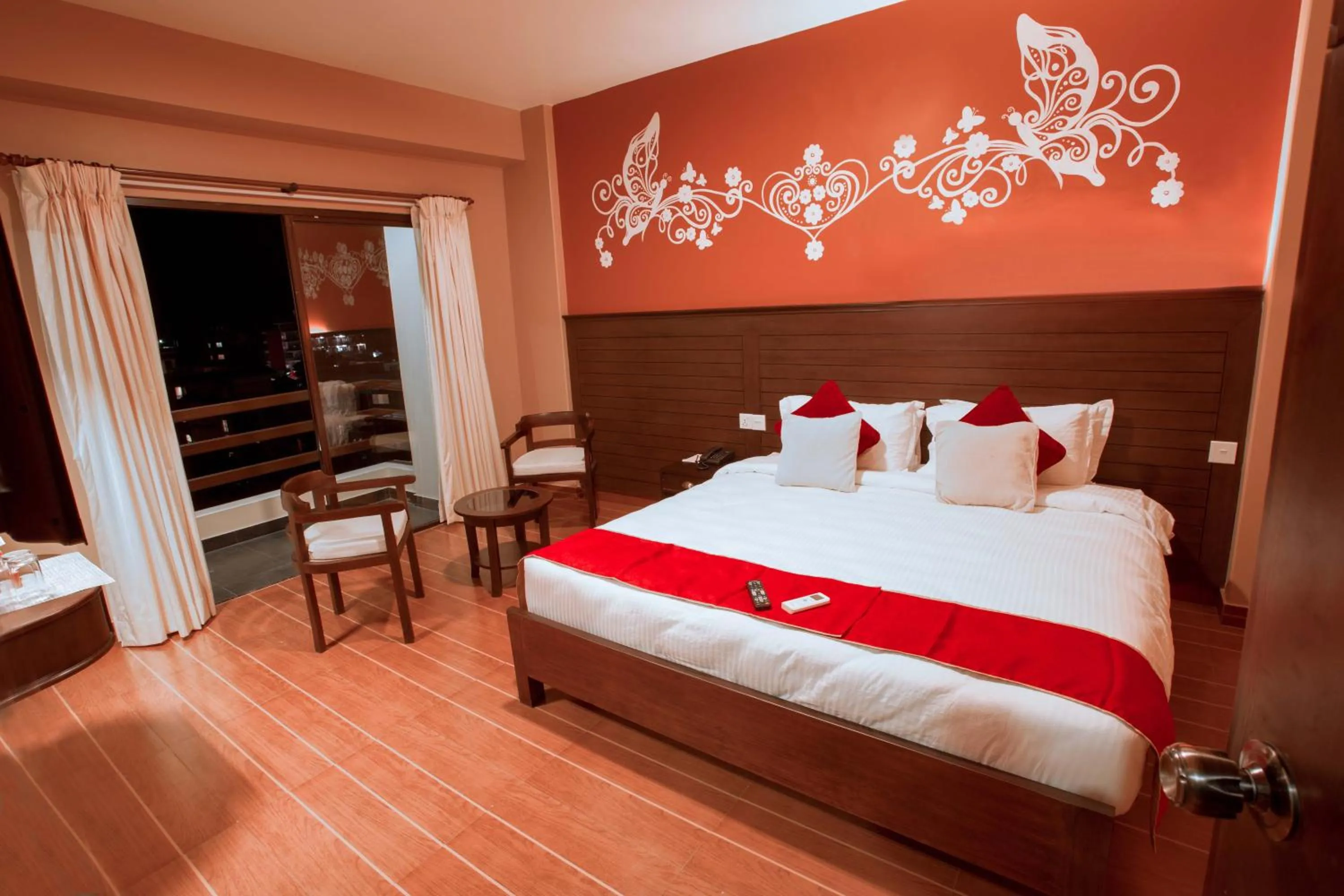 Photo of the whole room in Hotel City Park