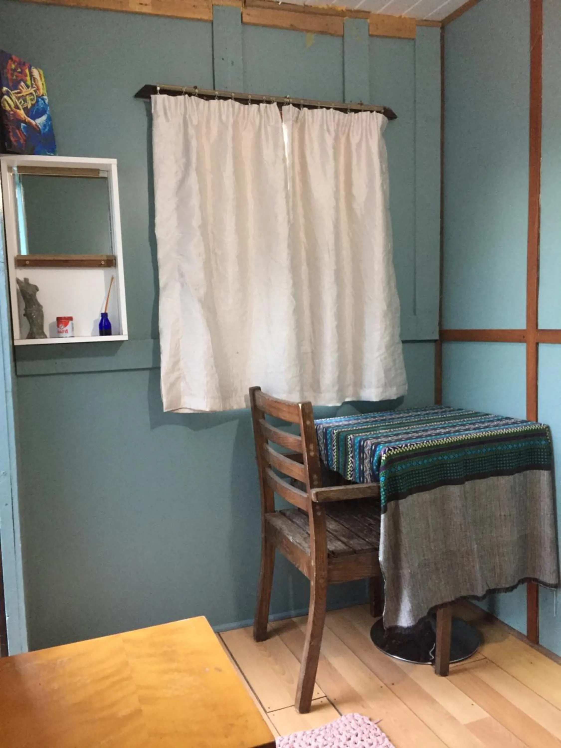 Bedroom in Leo's Den