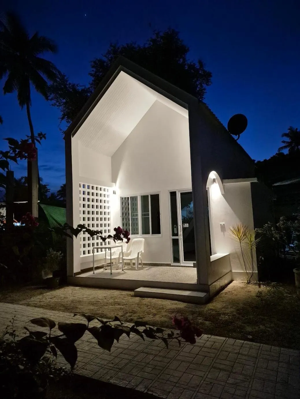 Property building in Mook Ing Lay