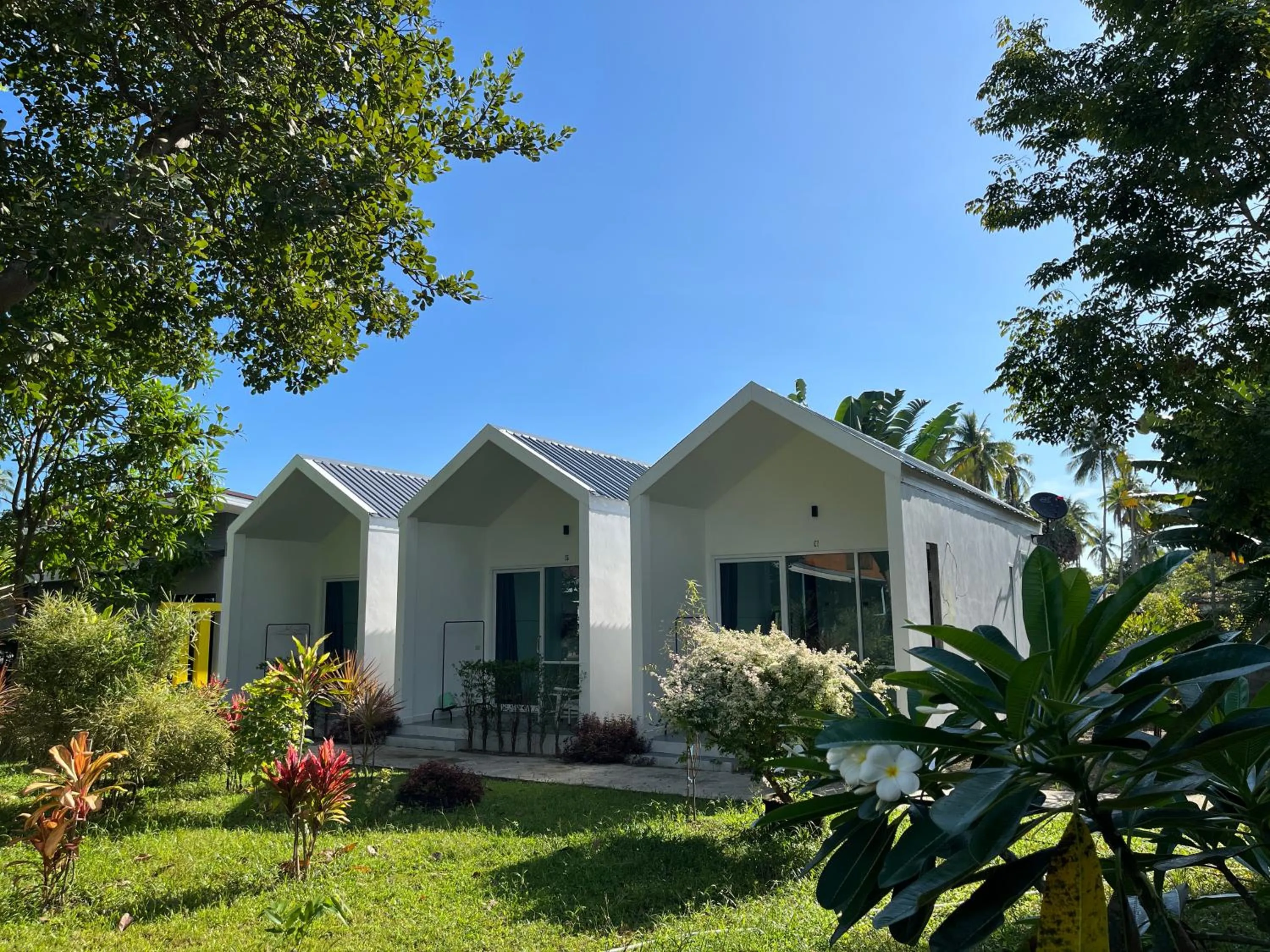 Property building in Mook Ing Lay