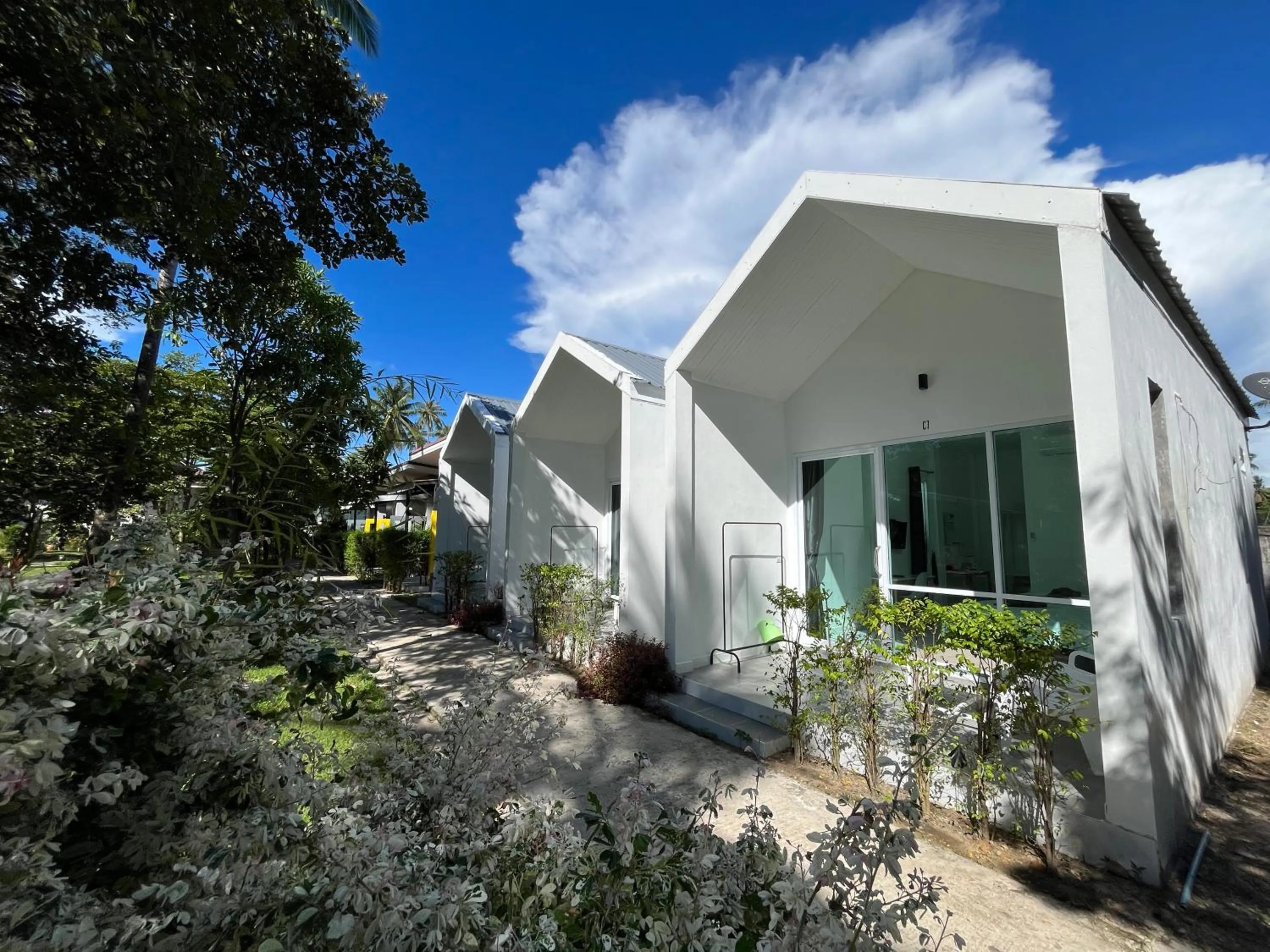 Property building in Mook Ing Lay